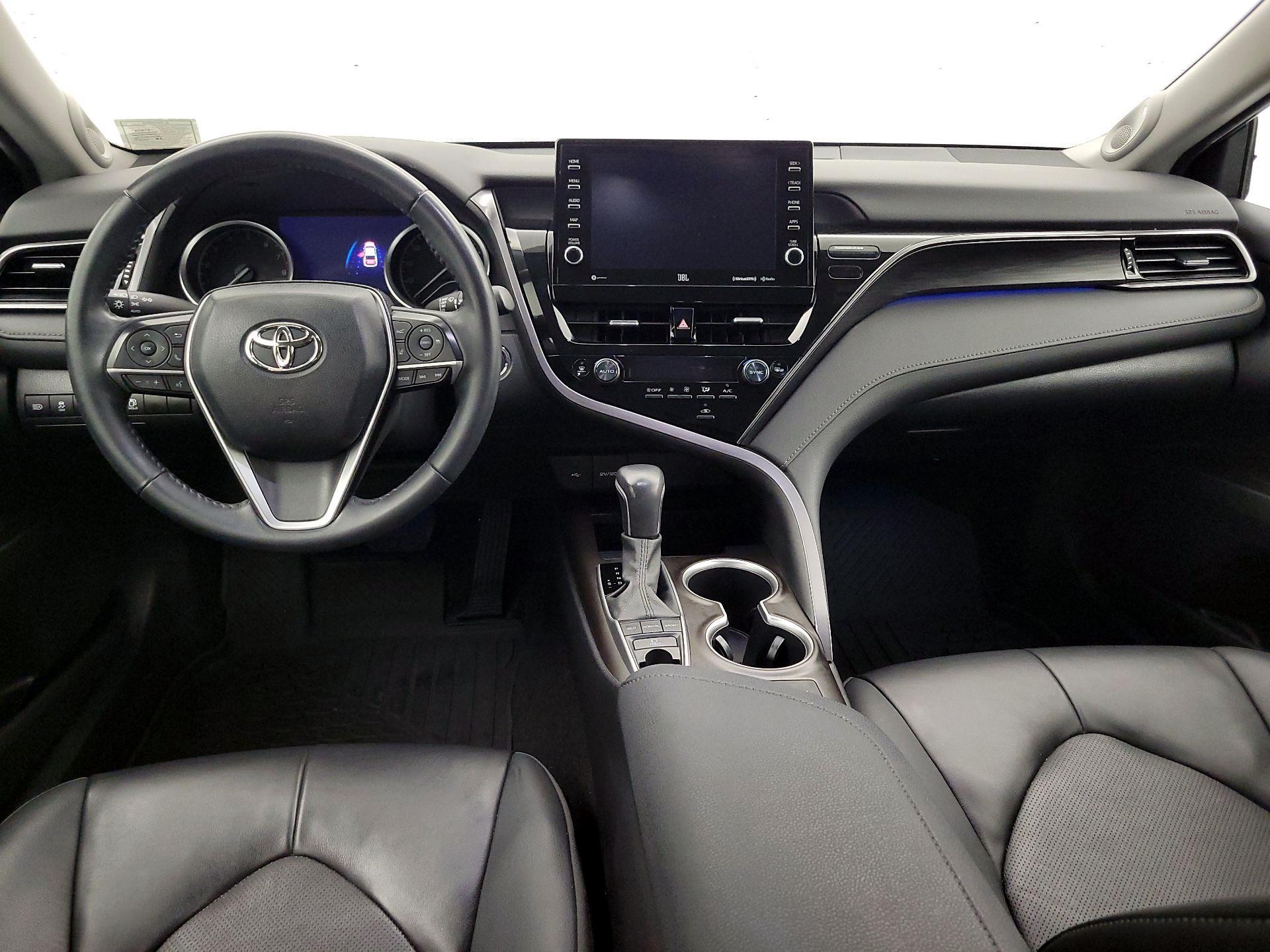 Thumbnail: 2023 Toyota Camry - 9