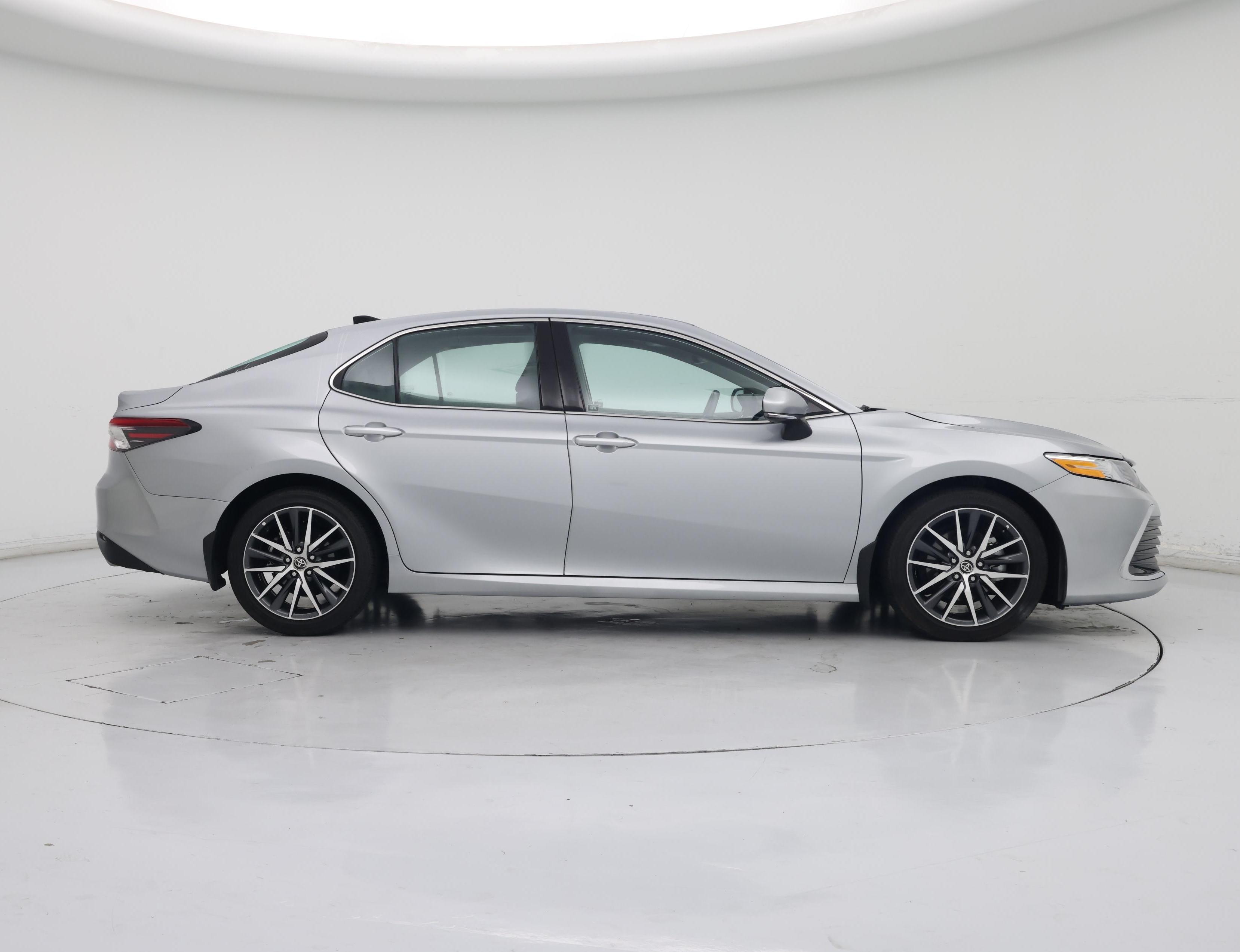 Thumbnail: 2023 Toyota Camry - 7