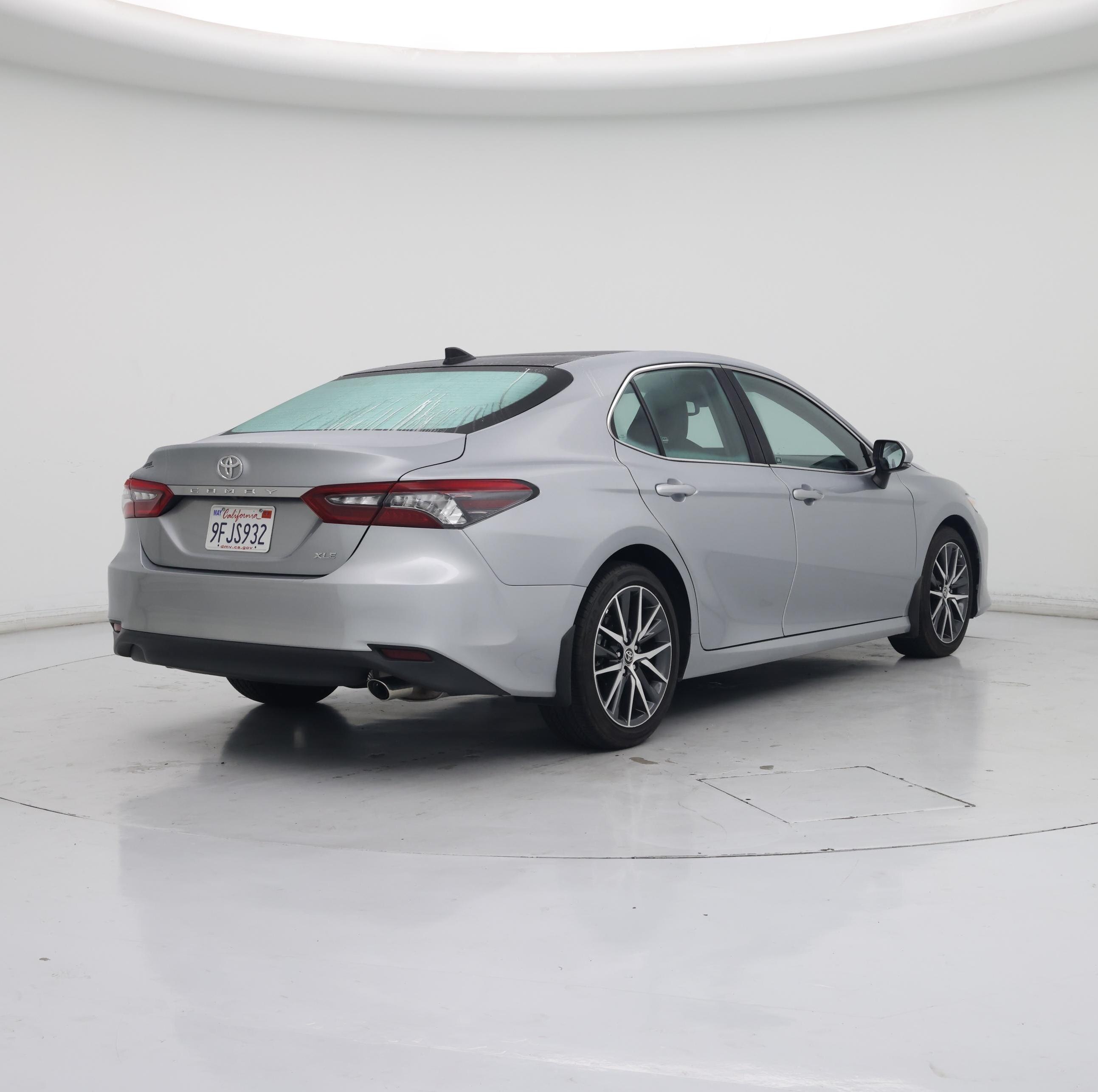 Thumbnail: 2023 Toyota Camry - 8
