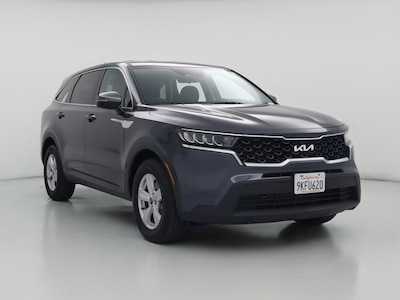 Gray 2023 Kia Sorento LX