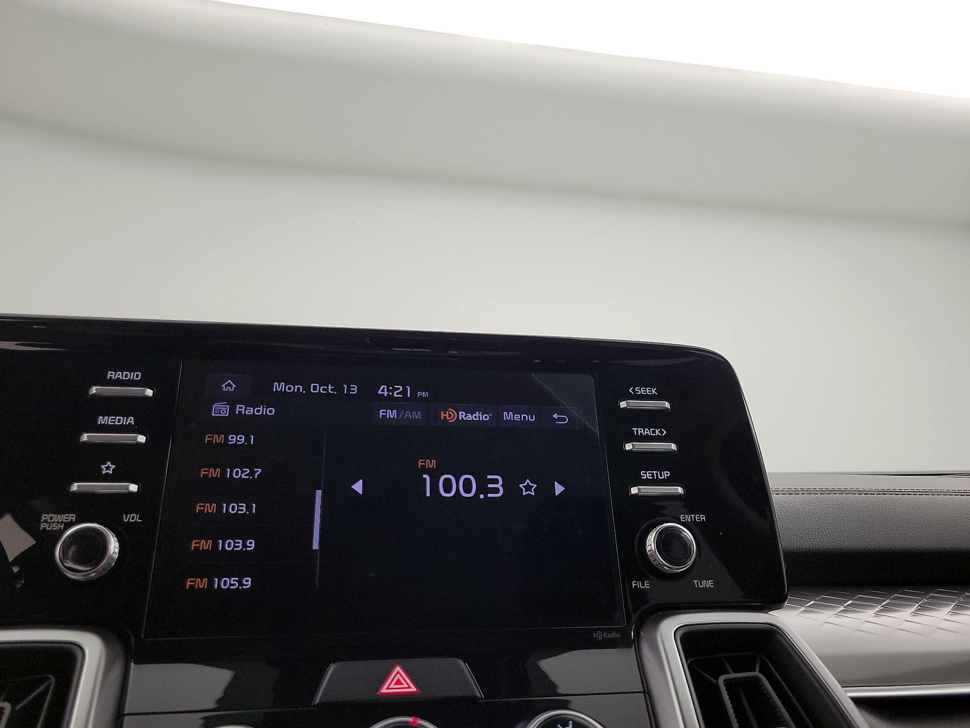 Thumbnail: 2023 Kia Sorento - 15