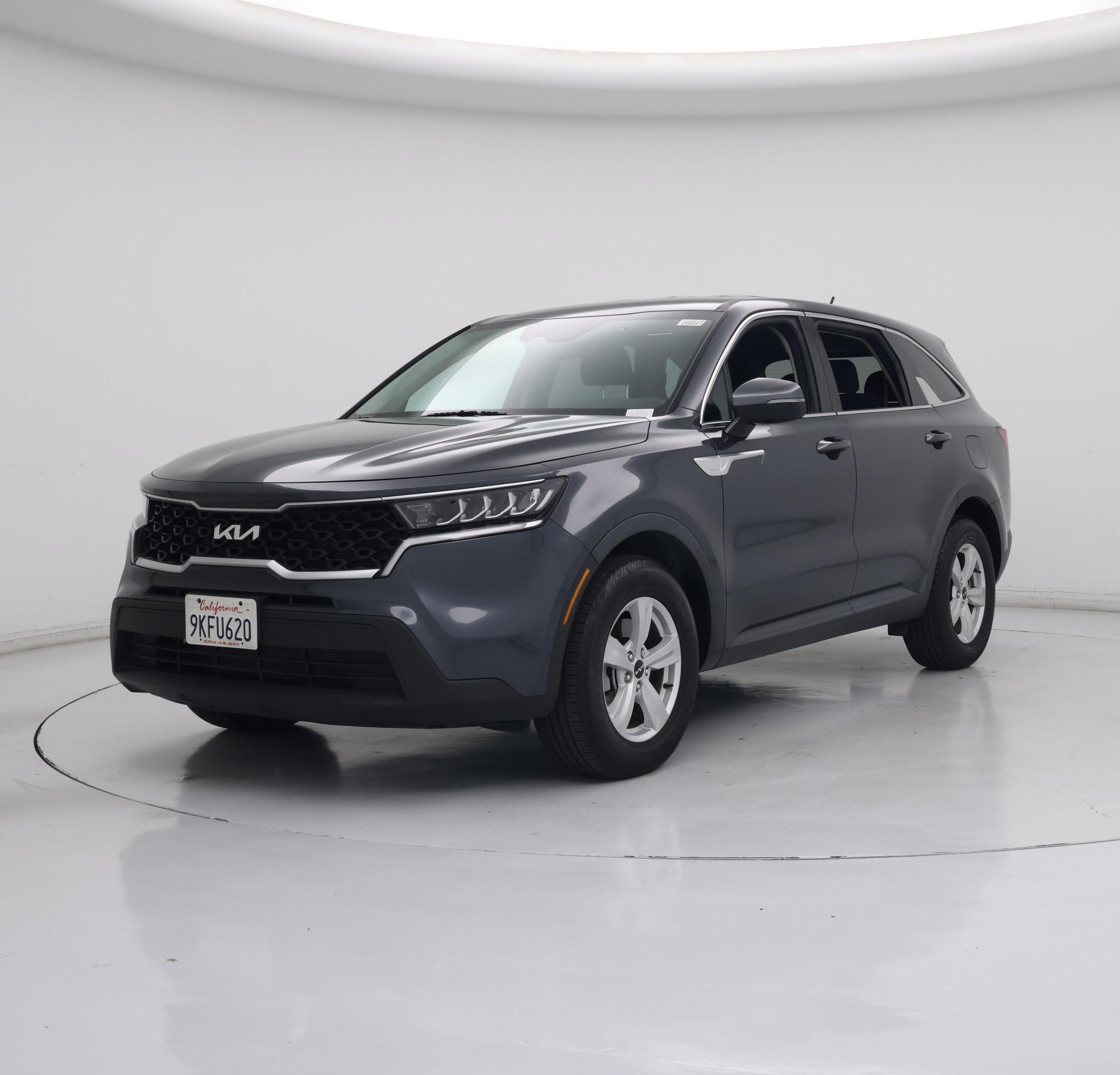 Thumbnail: 2023 Kia Sorento - 4
