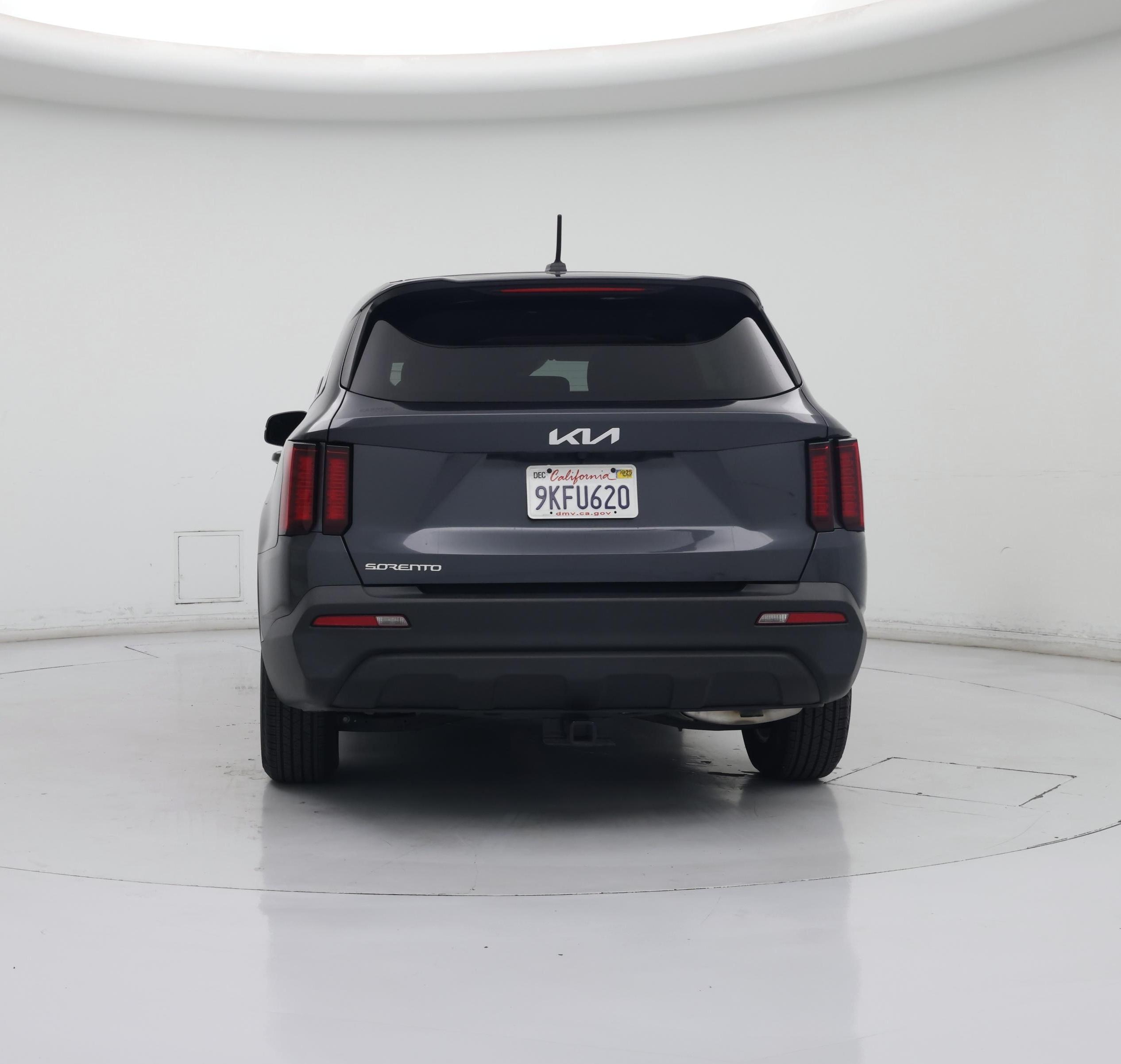 Thumbnail: 2023 Kia Sorento - 6