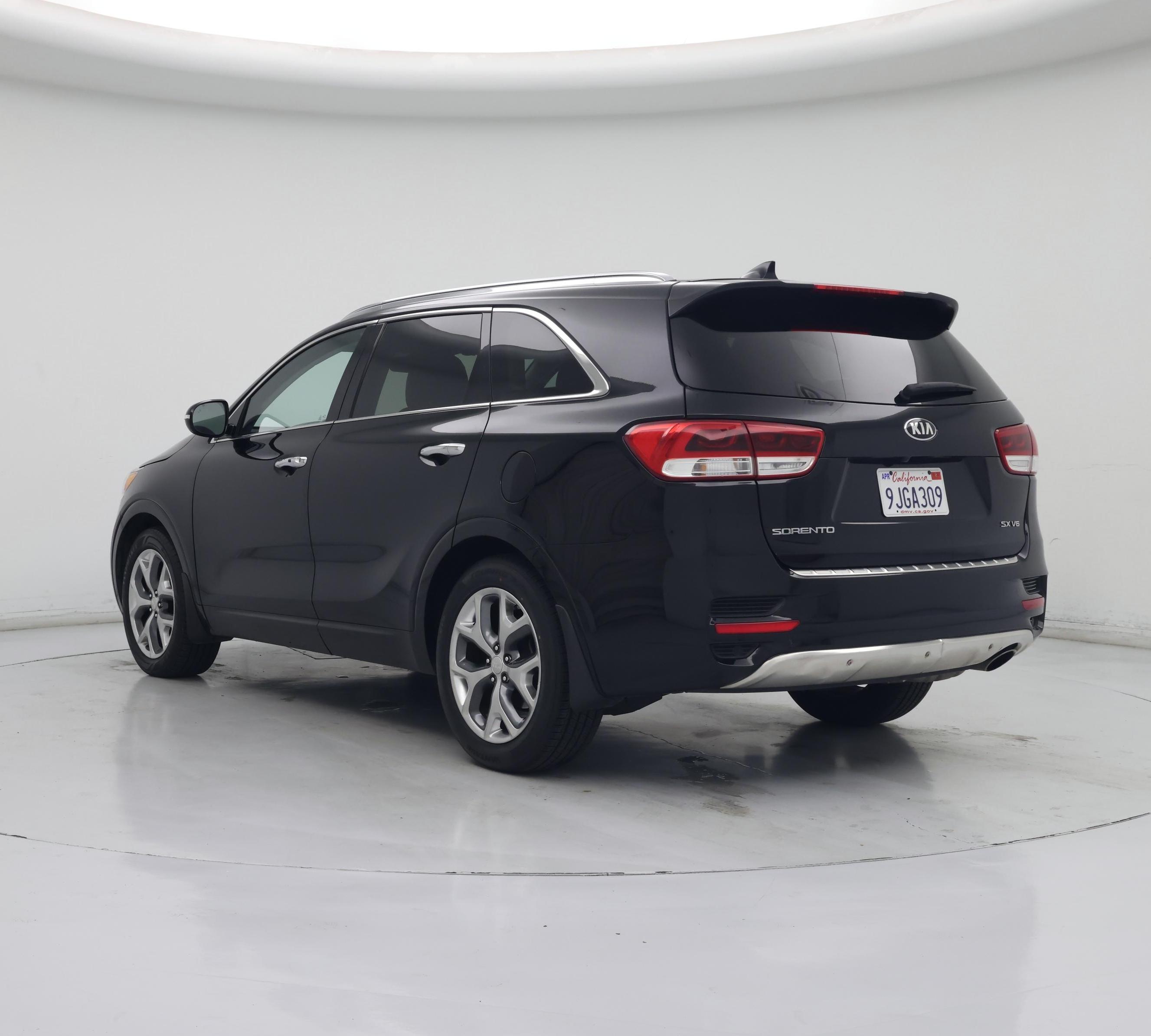 Thumbnail: 2017 Kia Sorento - 2