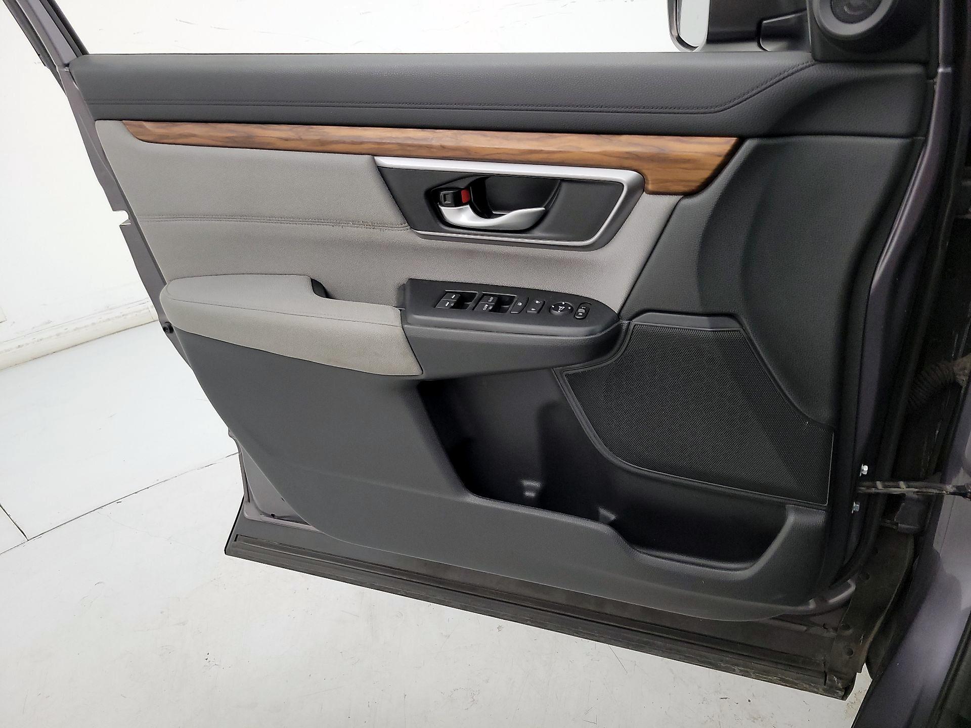 Thumbnail: 2017 Honda CR-V - 12