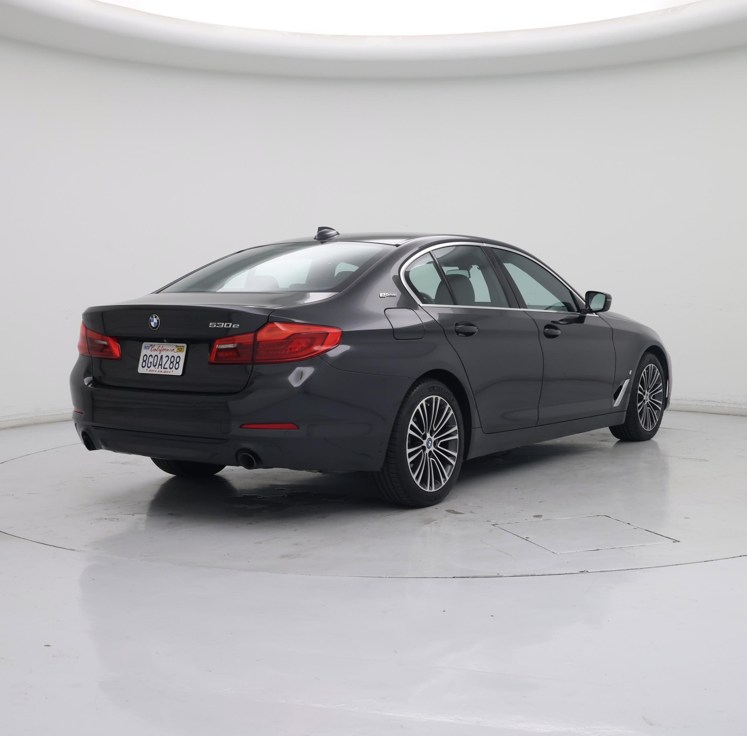 Thumbnail: 2019 BMW 5 Series - 8