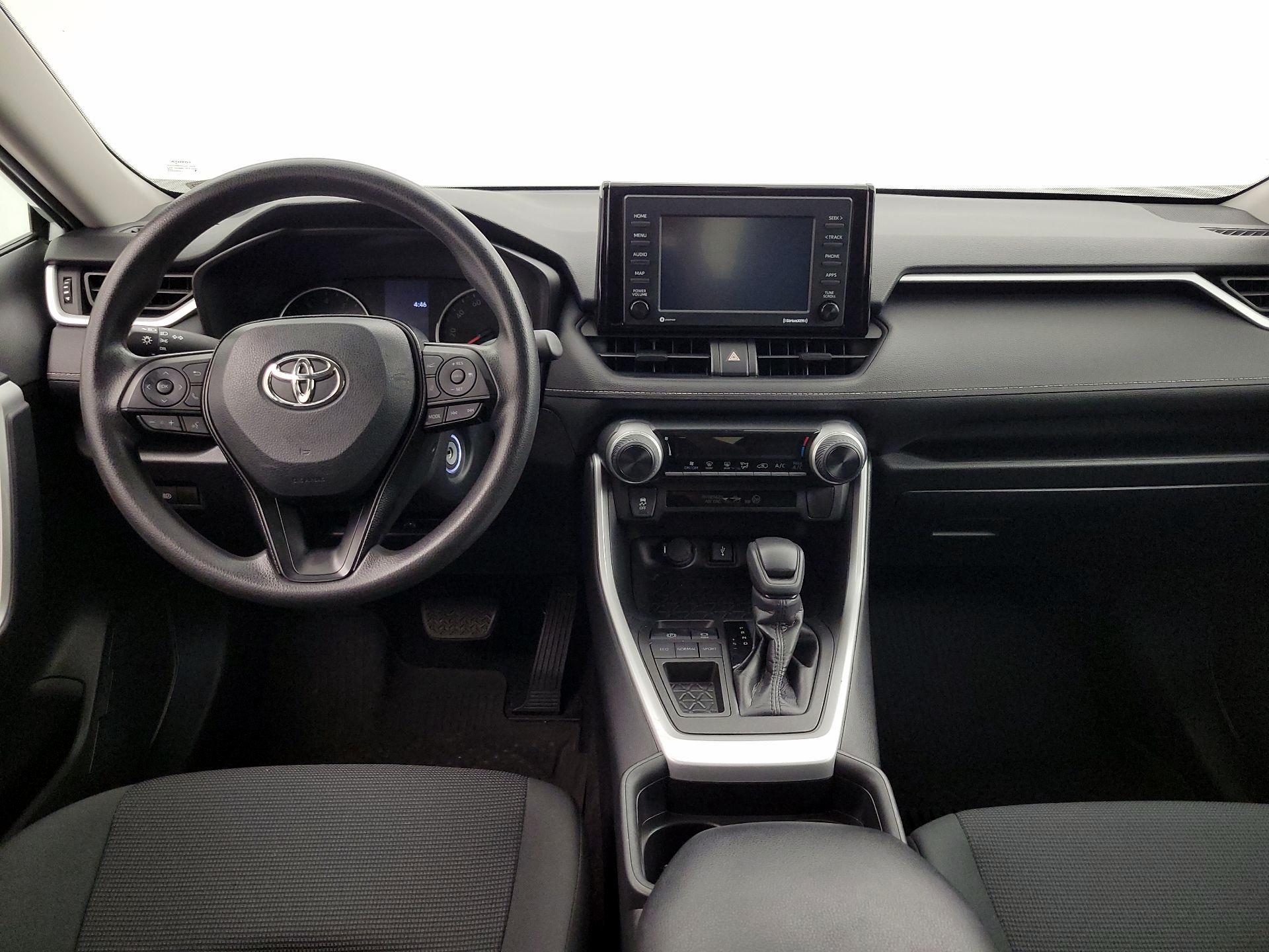 Thumbnail: 2021 Toyota RAV4 - 9
