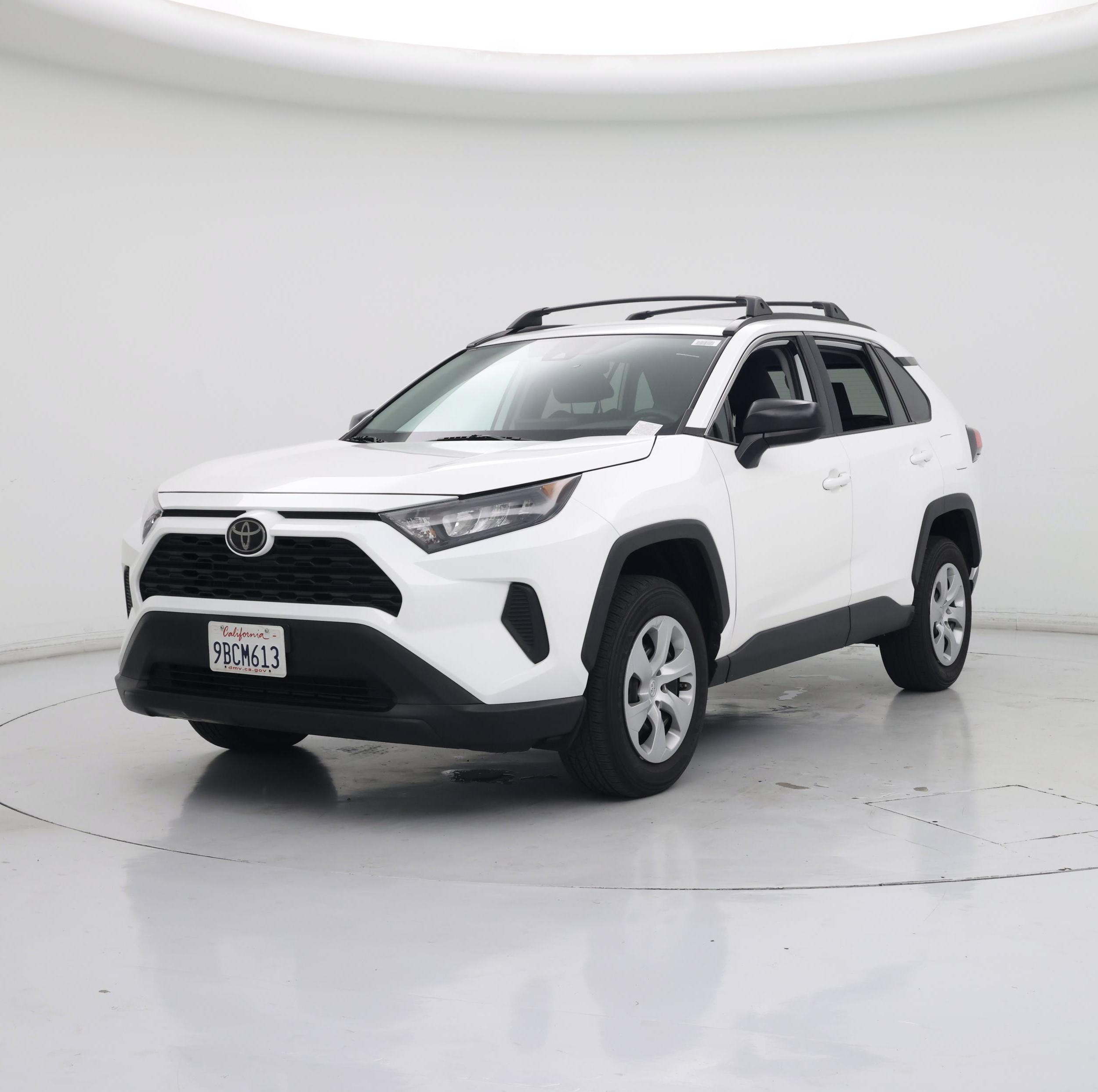 Thumbnail: 2021 Toyota RAV4 - 4