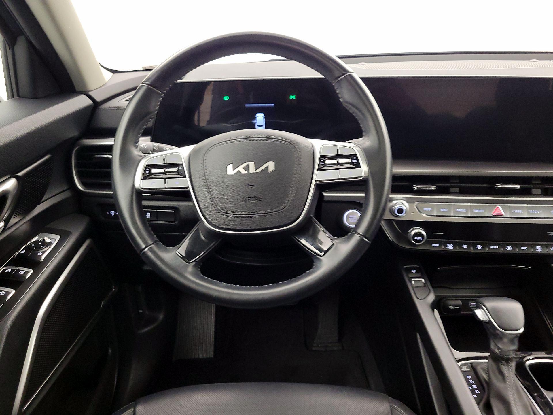 Thumbnail: 2023 Kia Telluride - 10