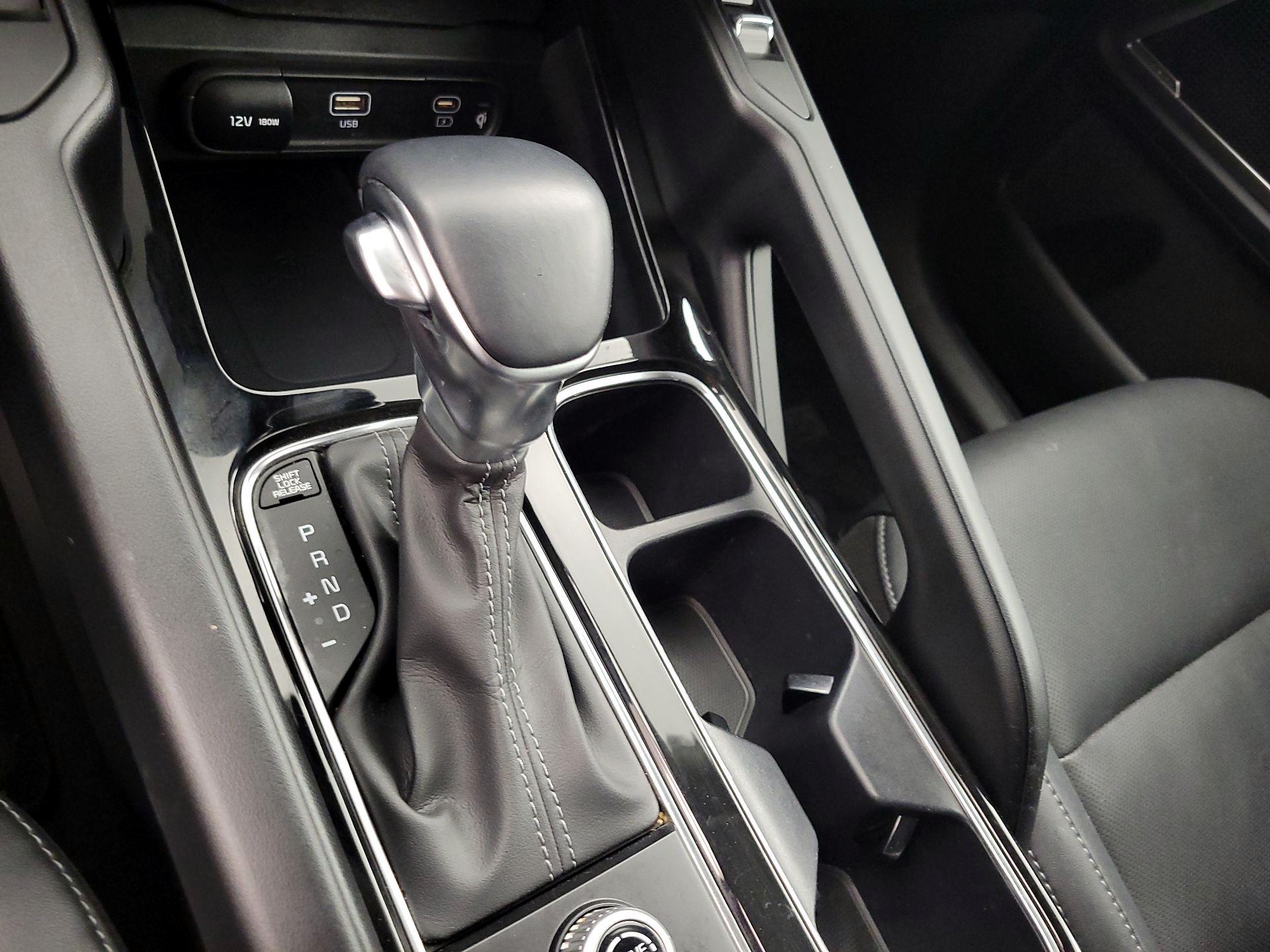 Thumbnail: 2023 Kia Telluride - 17