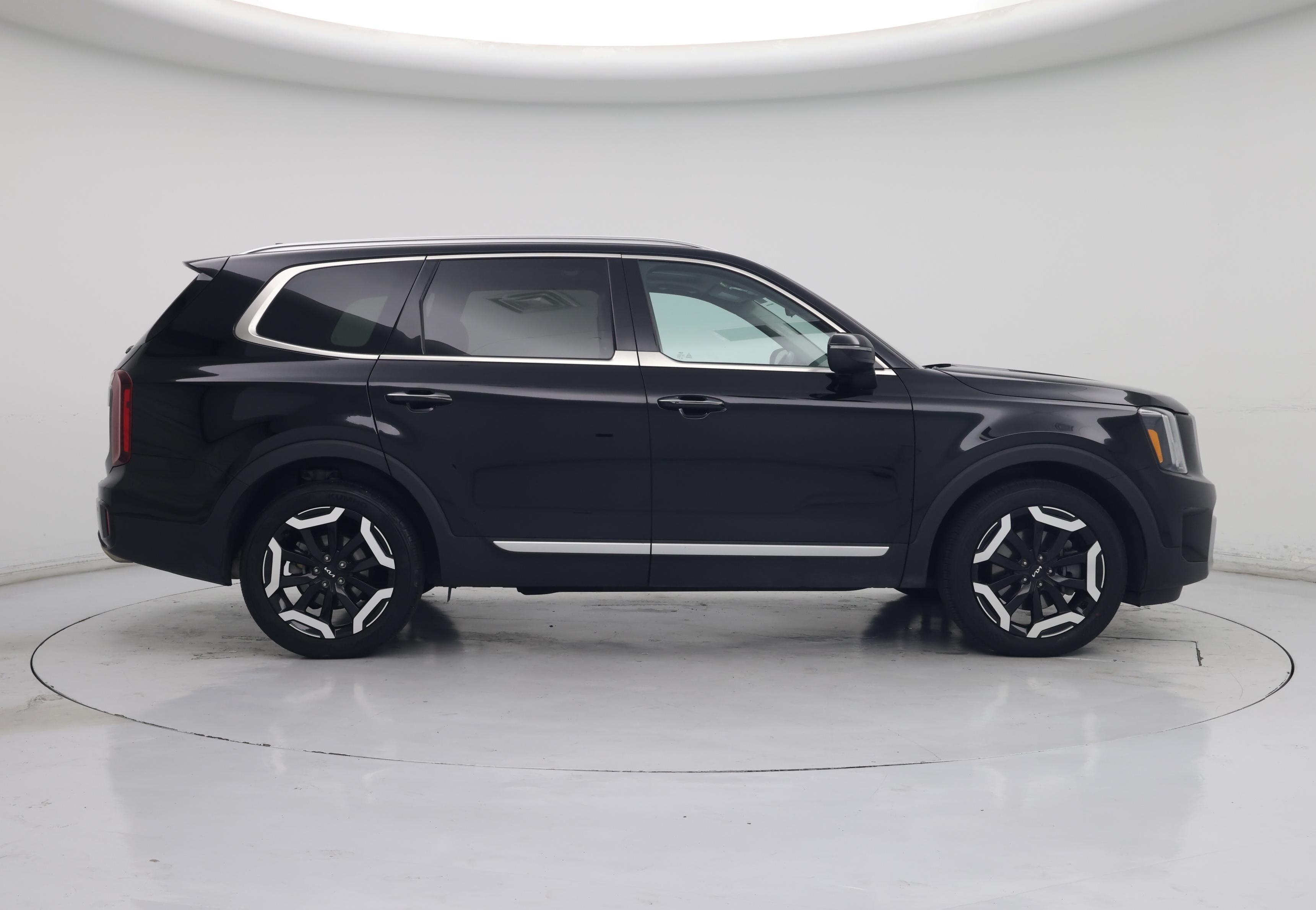 Thumbnail: 2023 Kia Telluride - 7