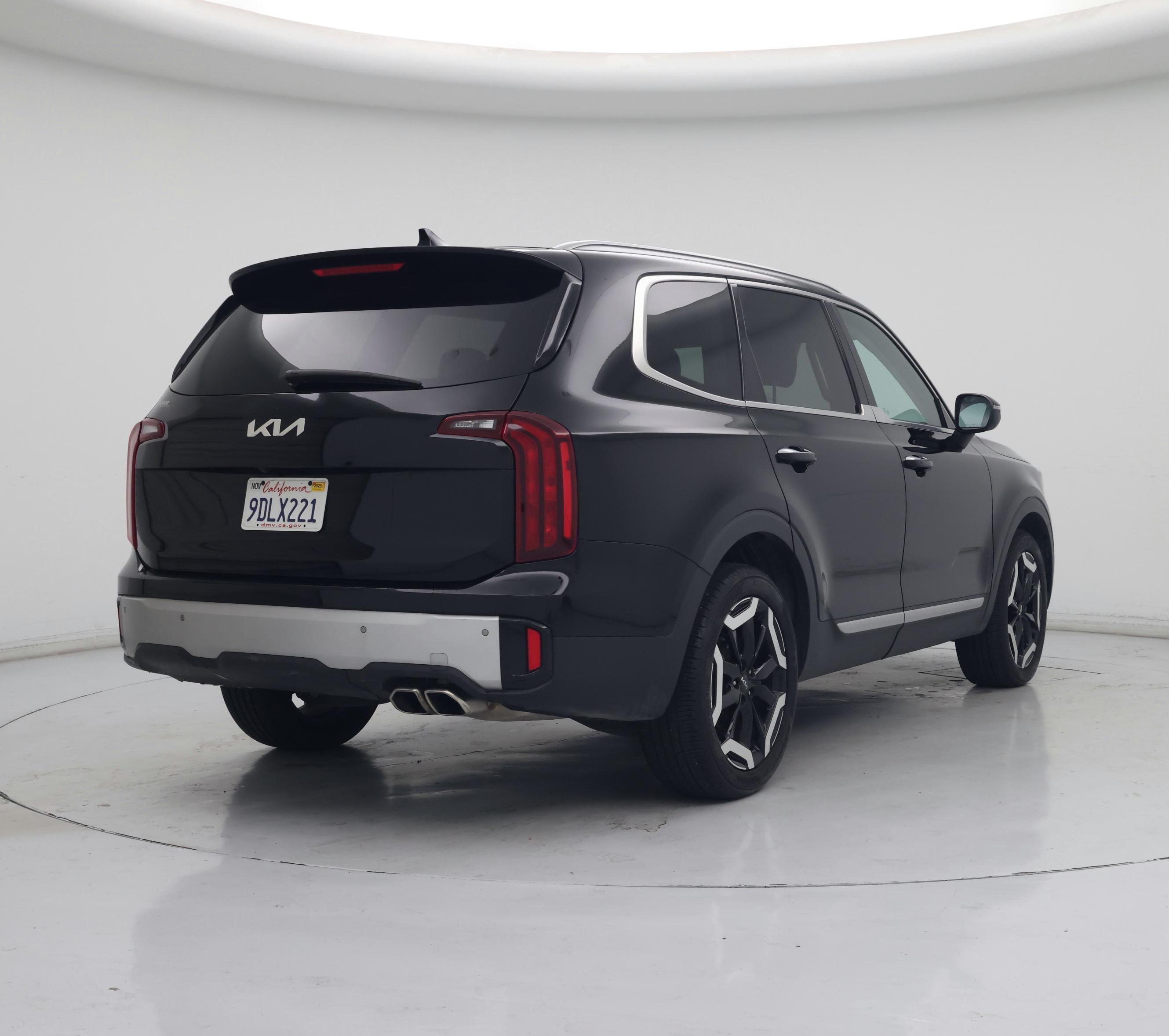 Thumbnail: 2023 Kia Telluride - 8