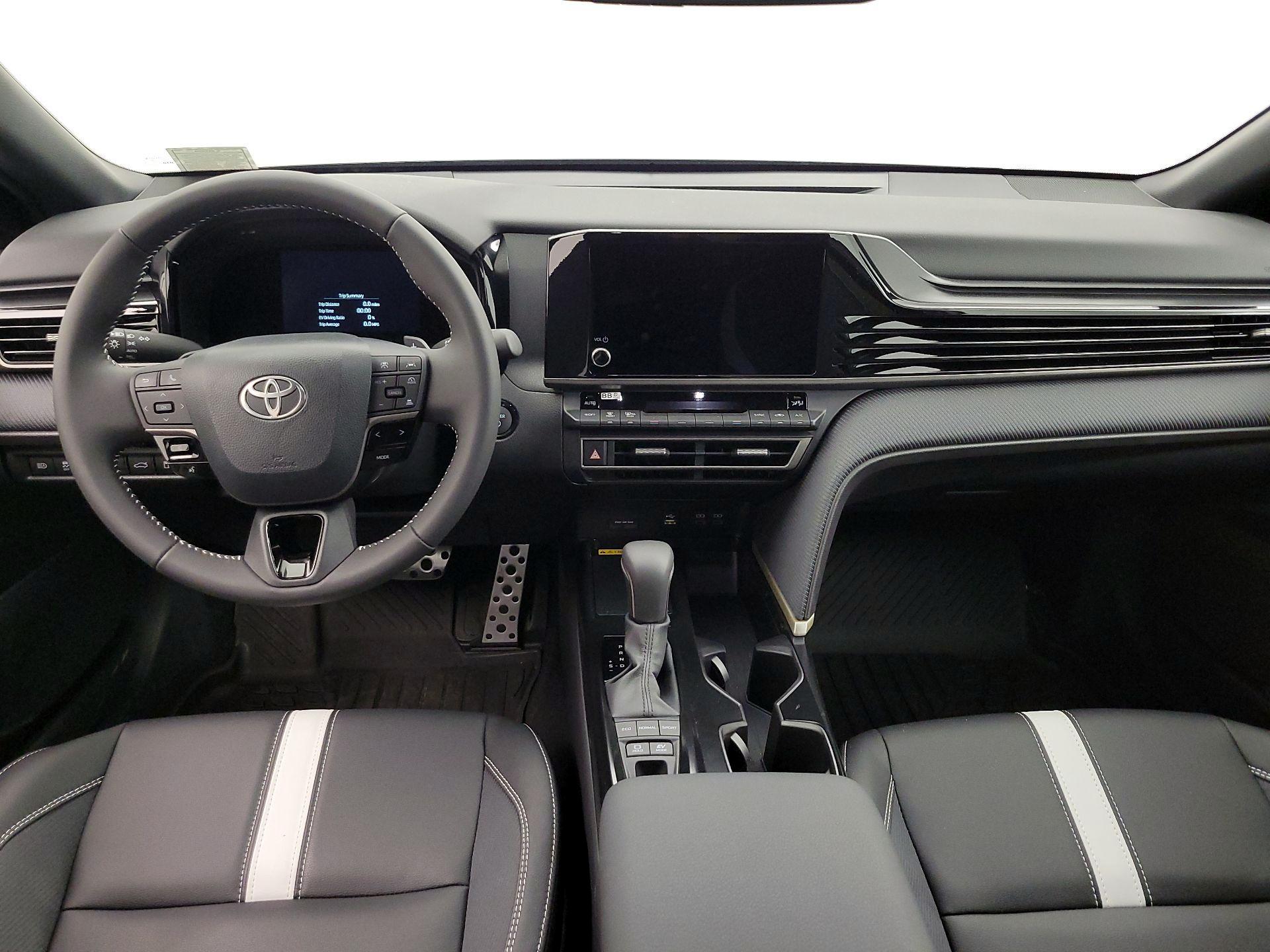 Thumbnail: 2025 Toyota Camry - 9