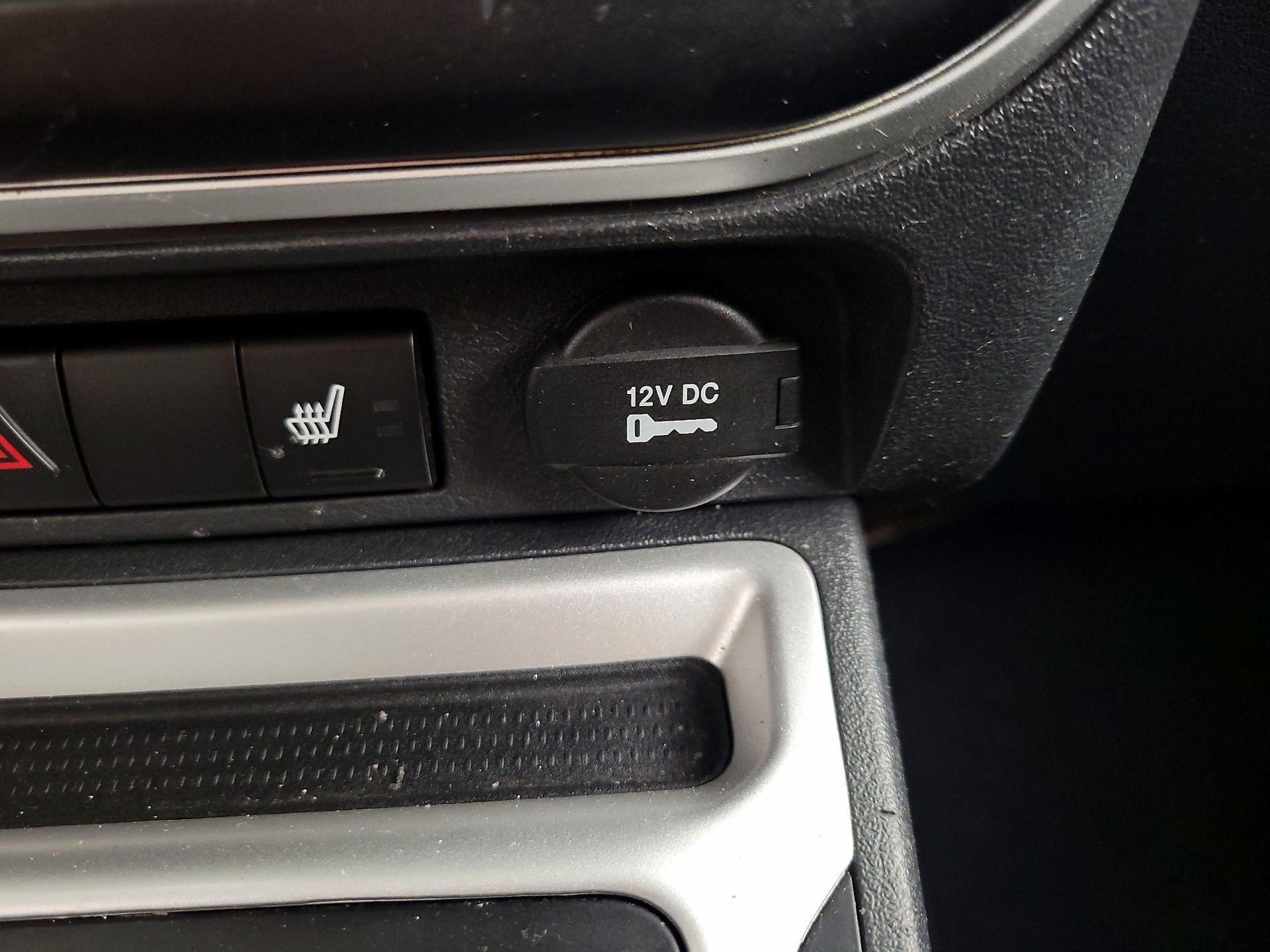 Thumbnail: 2015 Jeep Compass - 16