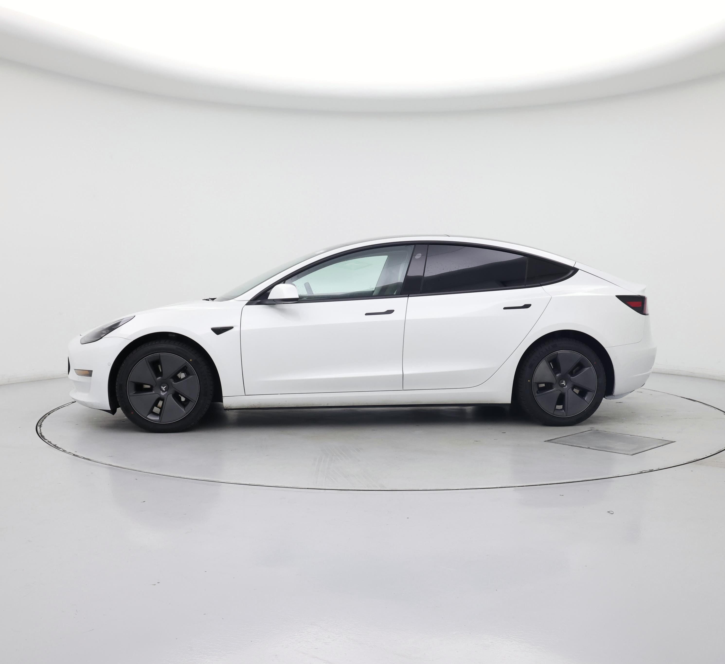 Thumbnail: 2022 Tesla Model 3 - 3