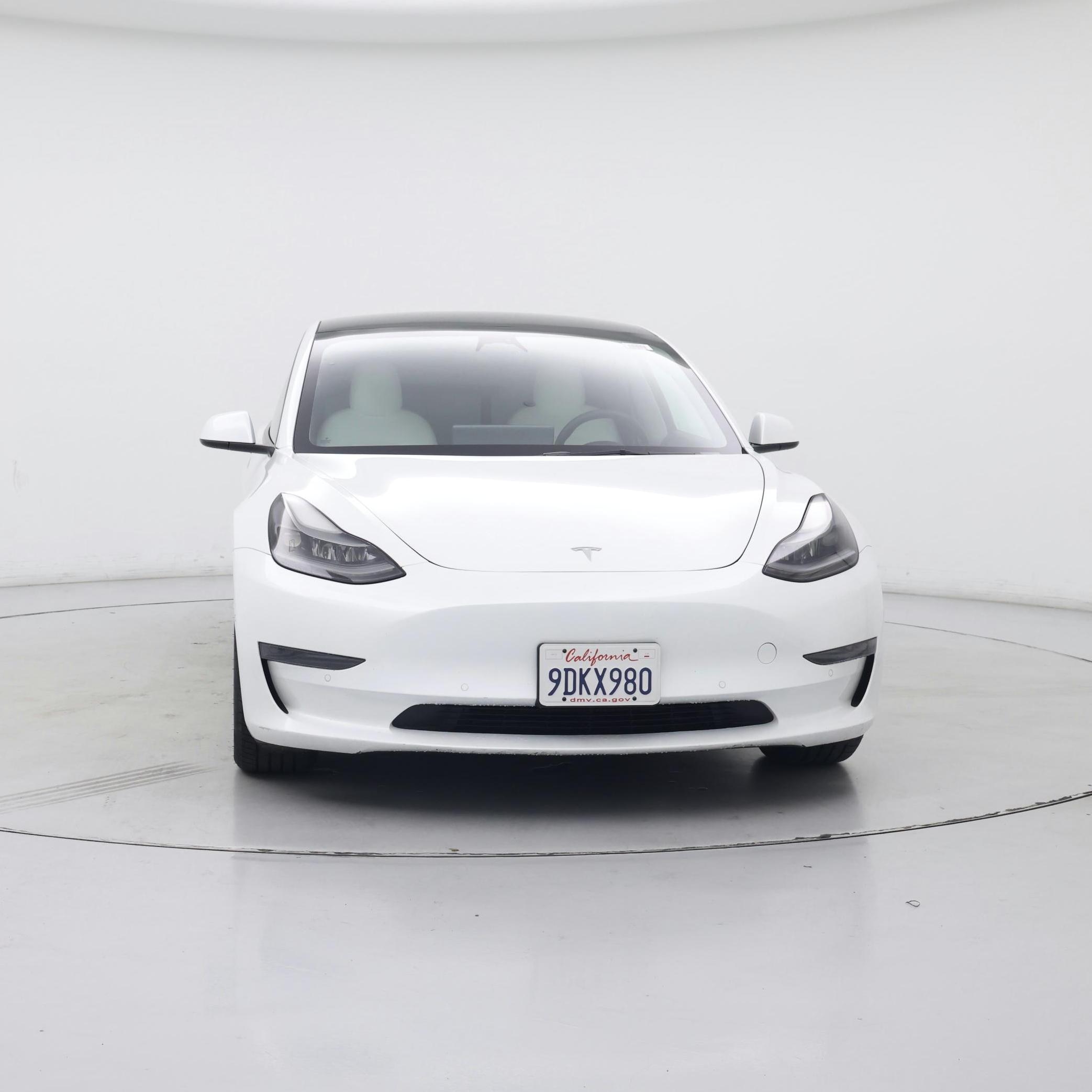 Thumbnail: 2022 Tesla Model 3 - 5
