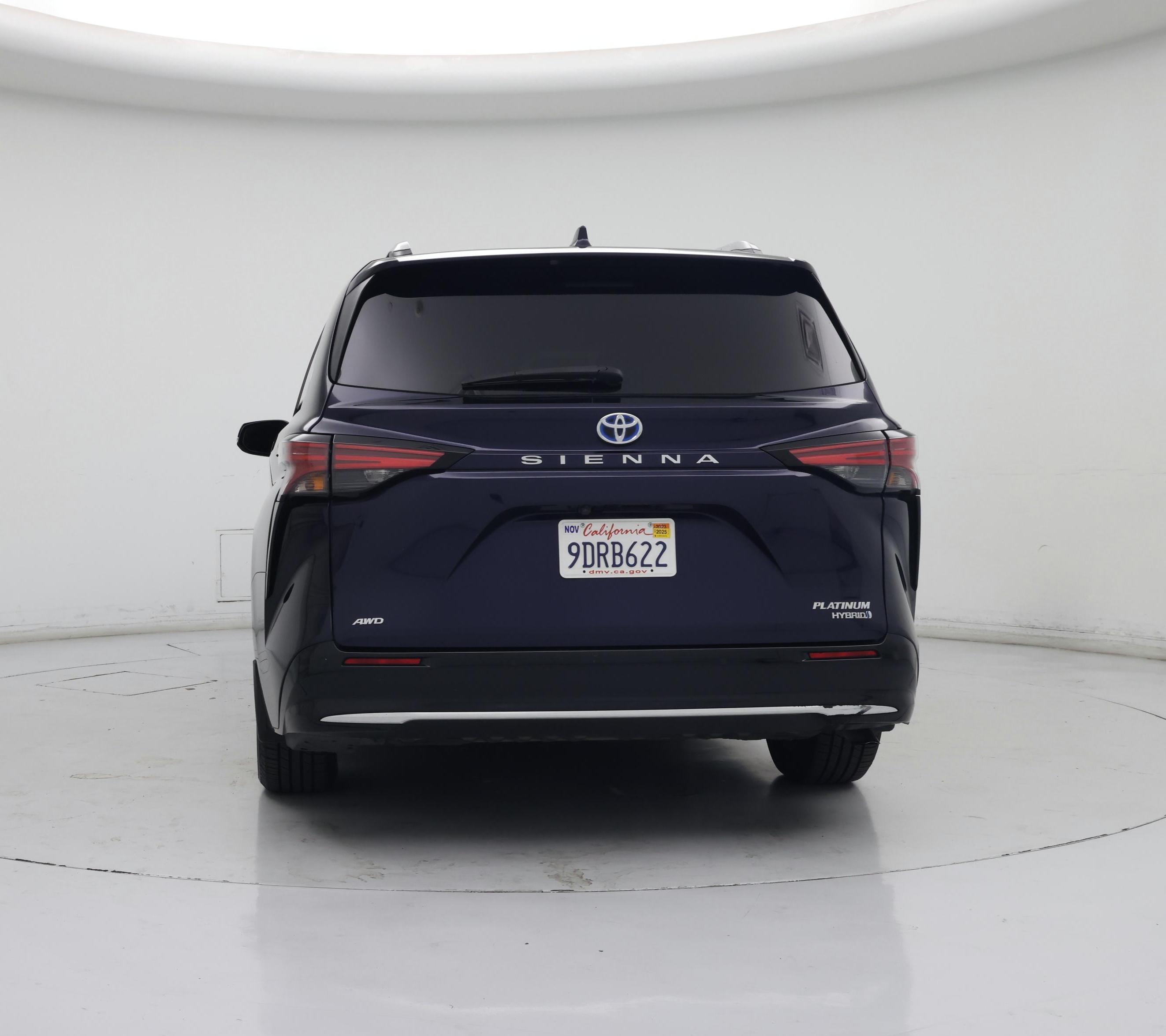Thumbnail: 2022 Toyota Sienna - 6
