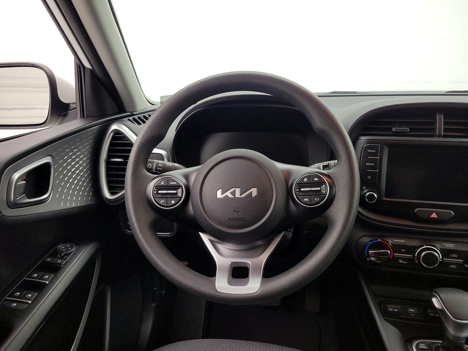Thumbnail: 2023 Kia Soul - 10