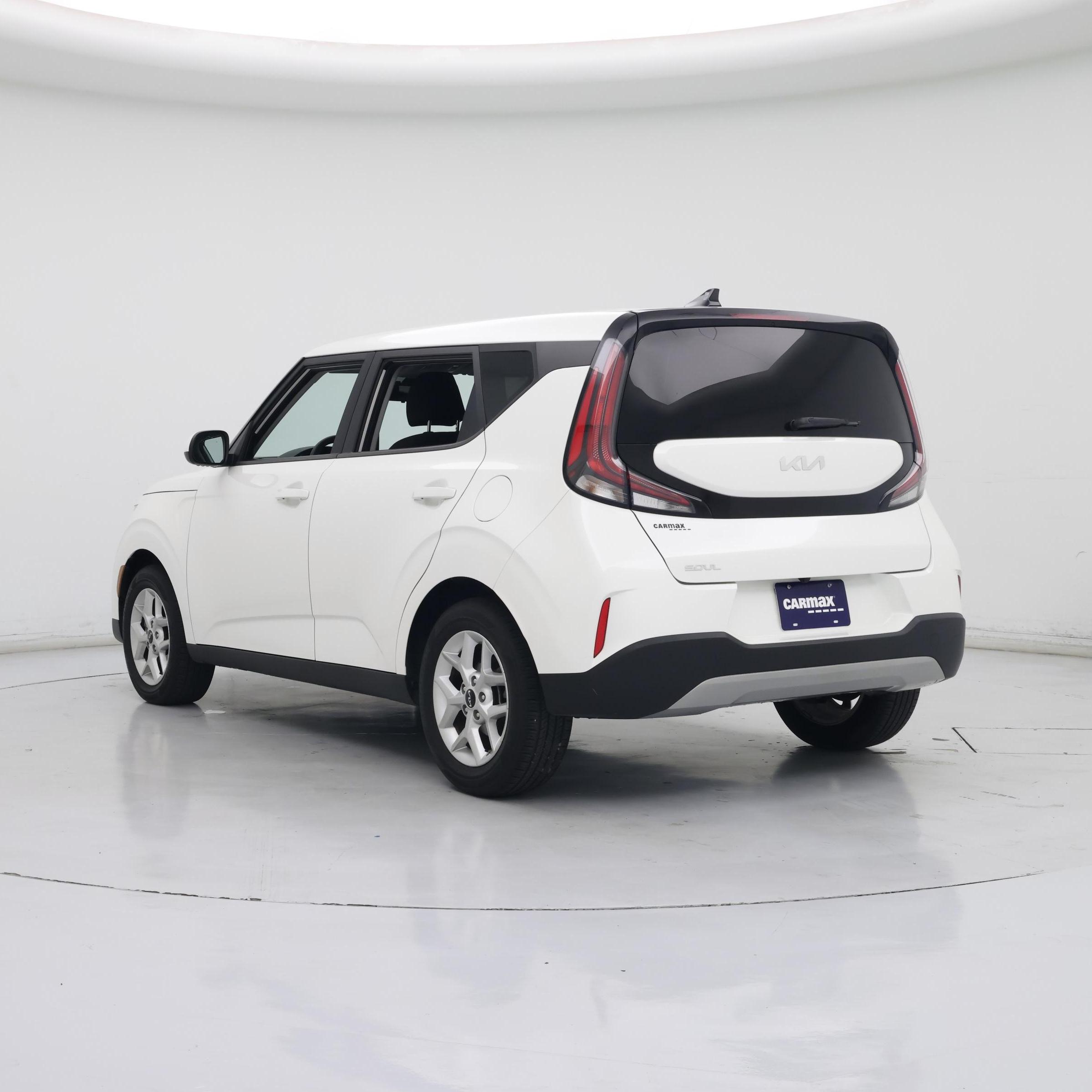 Thumbnail: 2023 Kia Soul - 2