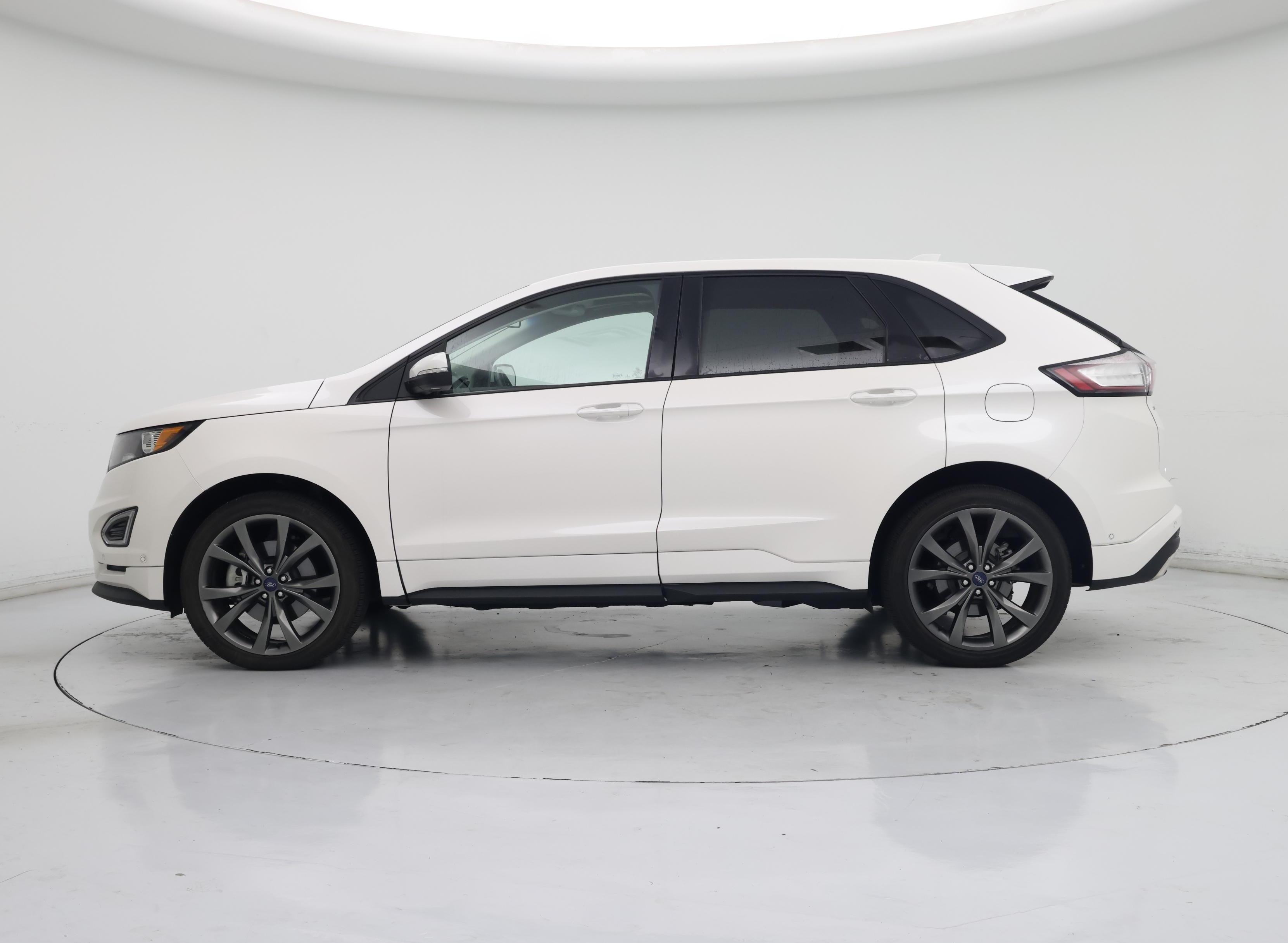 Thumbnail: 2018 Ford Edge - 3