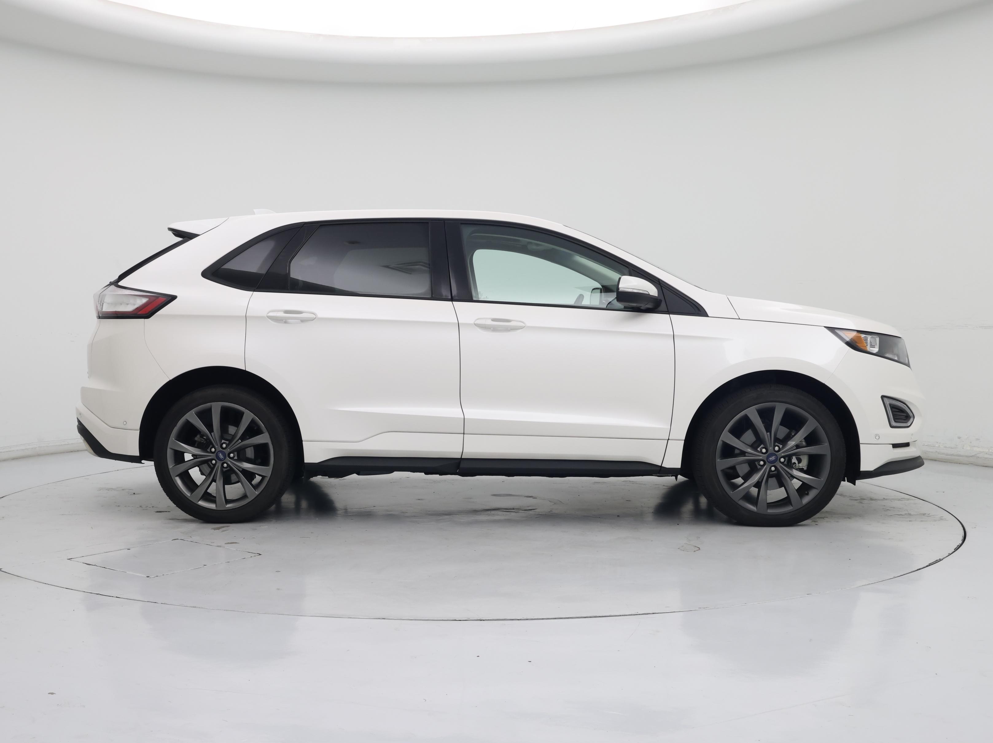 Thumbnail: 2018 Ford Edge - 7