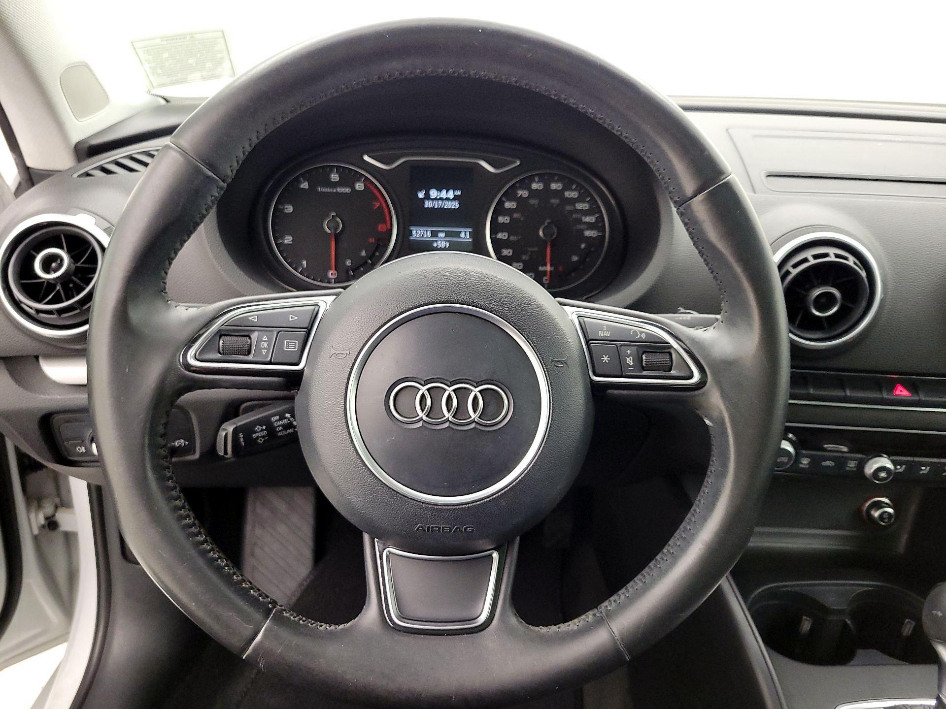 Thumbnail: 2015 Audi A3 - 10