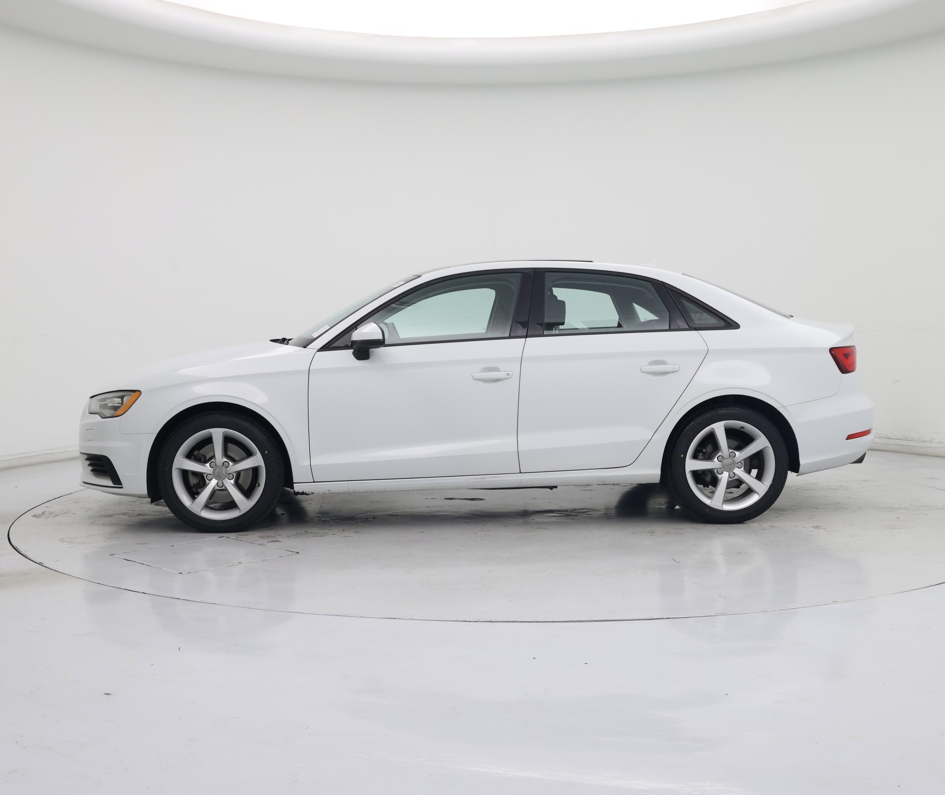 Thumbnail: 2015 Audi A3 - 3