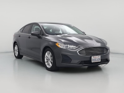 Green 2019 Ford Fusion SE