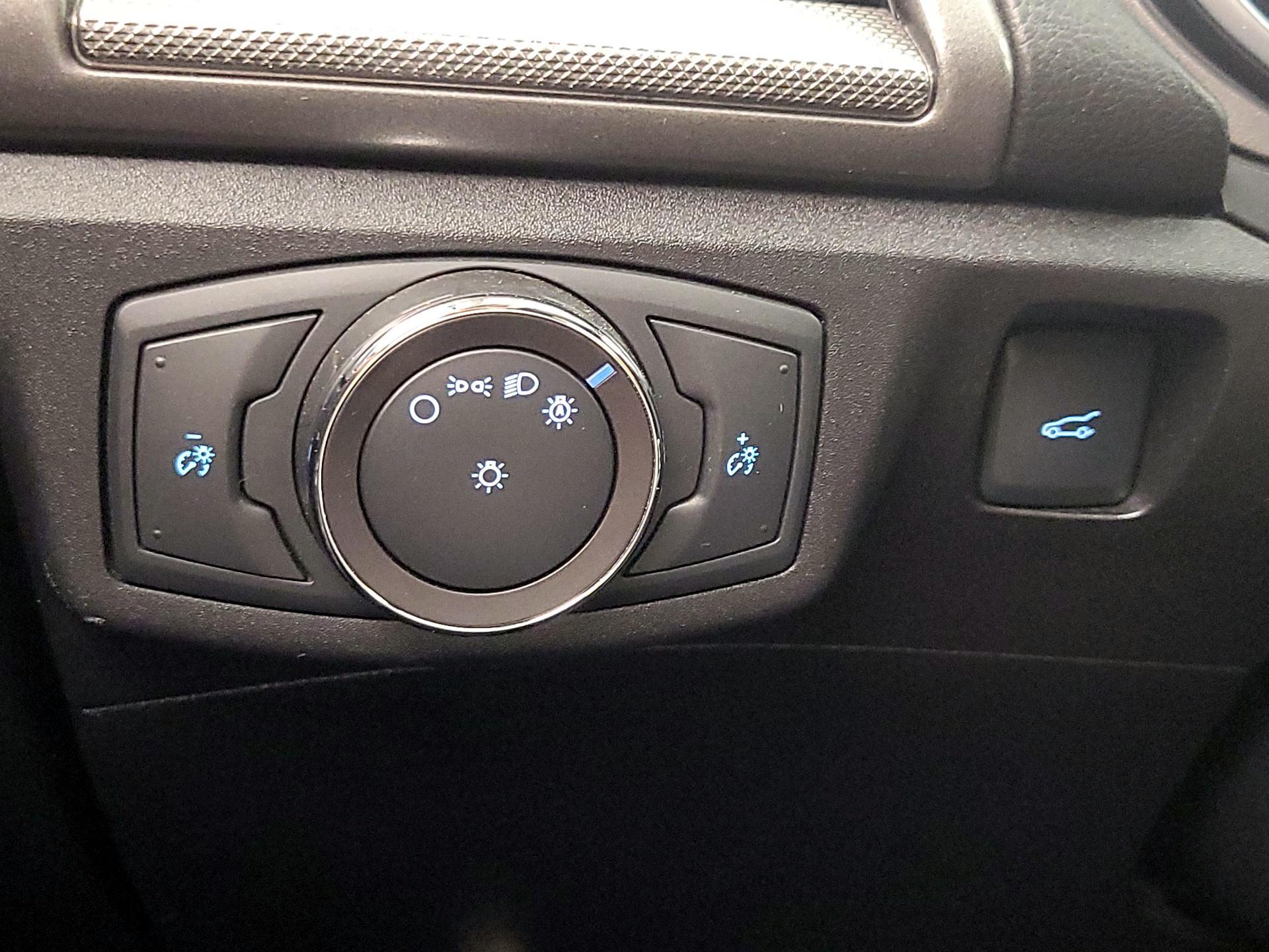 Thumbnail: 2019 Ford Fusion - 13