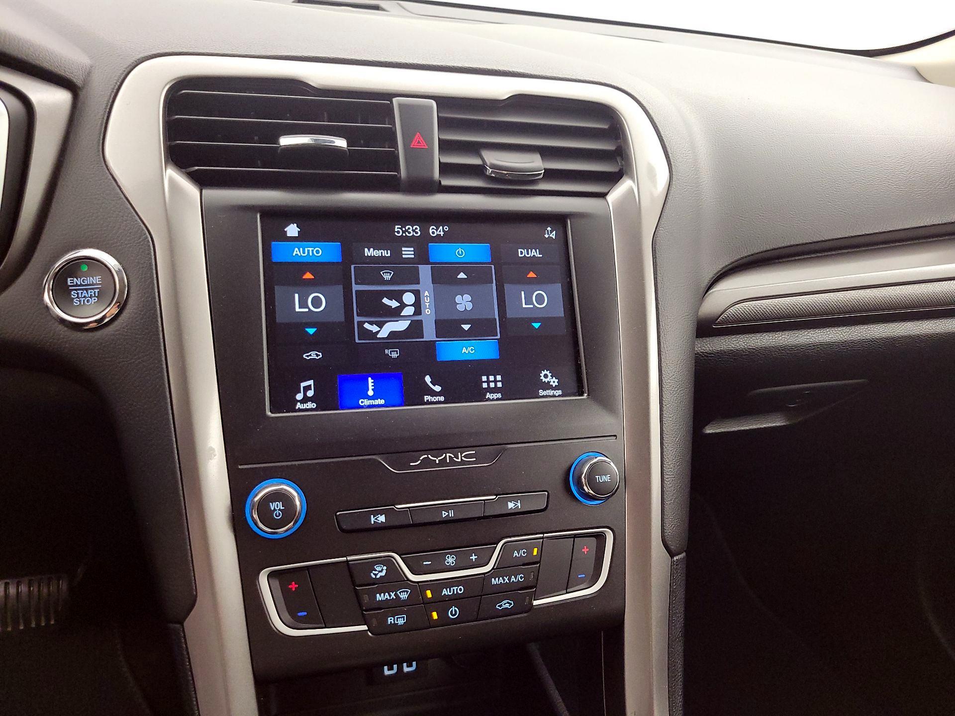 Thumbnail: 2019 Ford Fusion - 17