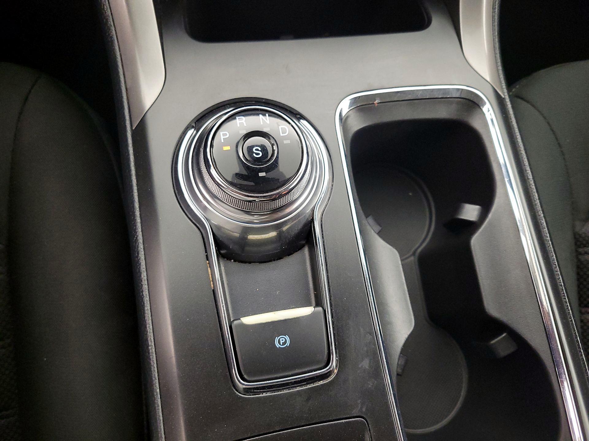 Thumbnail: 2019 Ford Fusion - 18