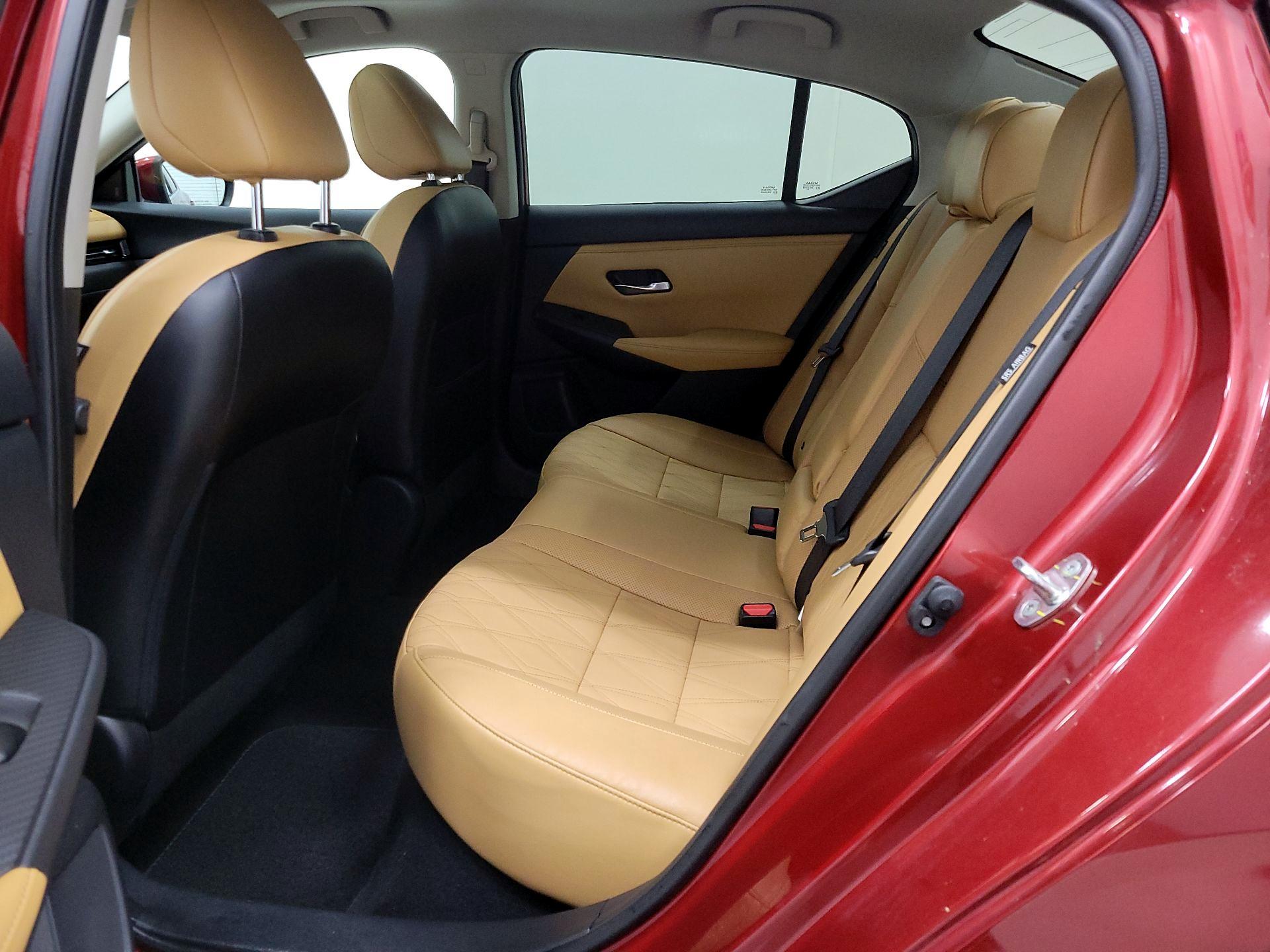 Thumbnail: 2020 Nissan Sentra - 20