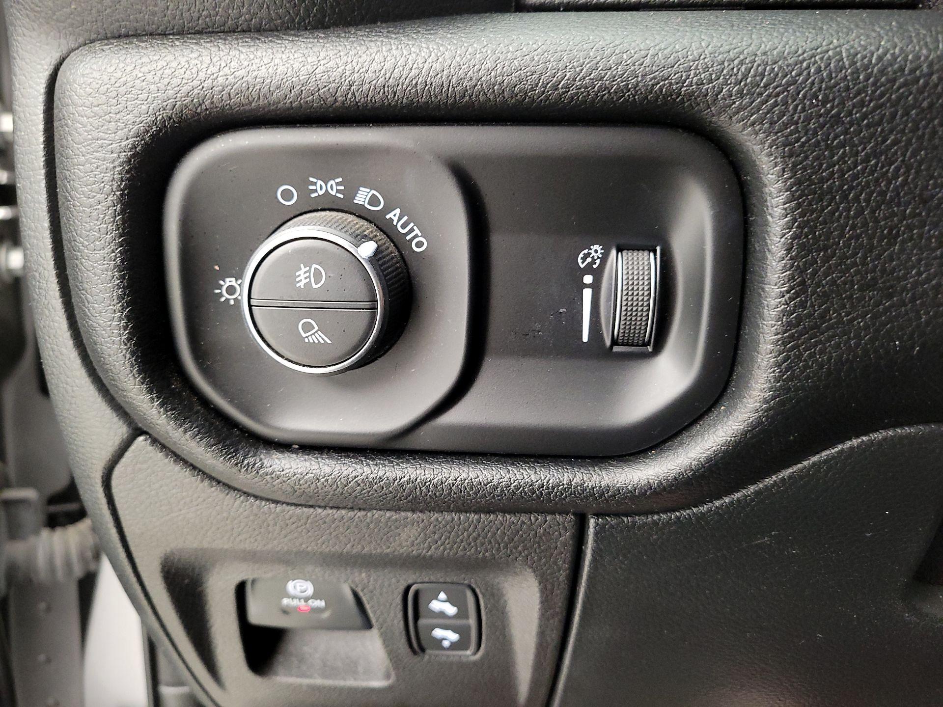 Thumbnail: 2022 RAM 1500 - 13