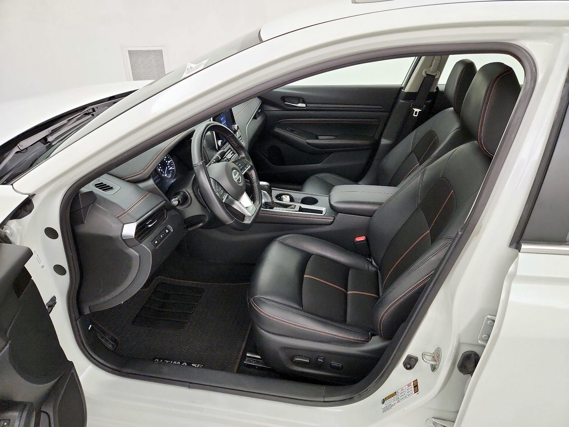 Thumbnail: 2022 Nissan Altima - 11