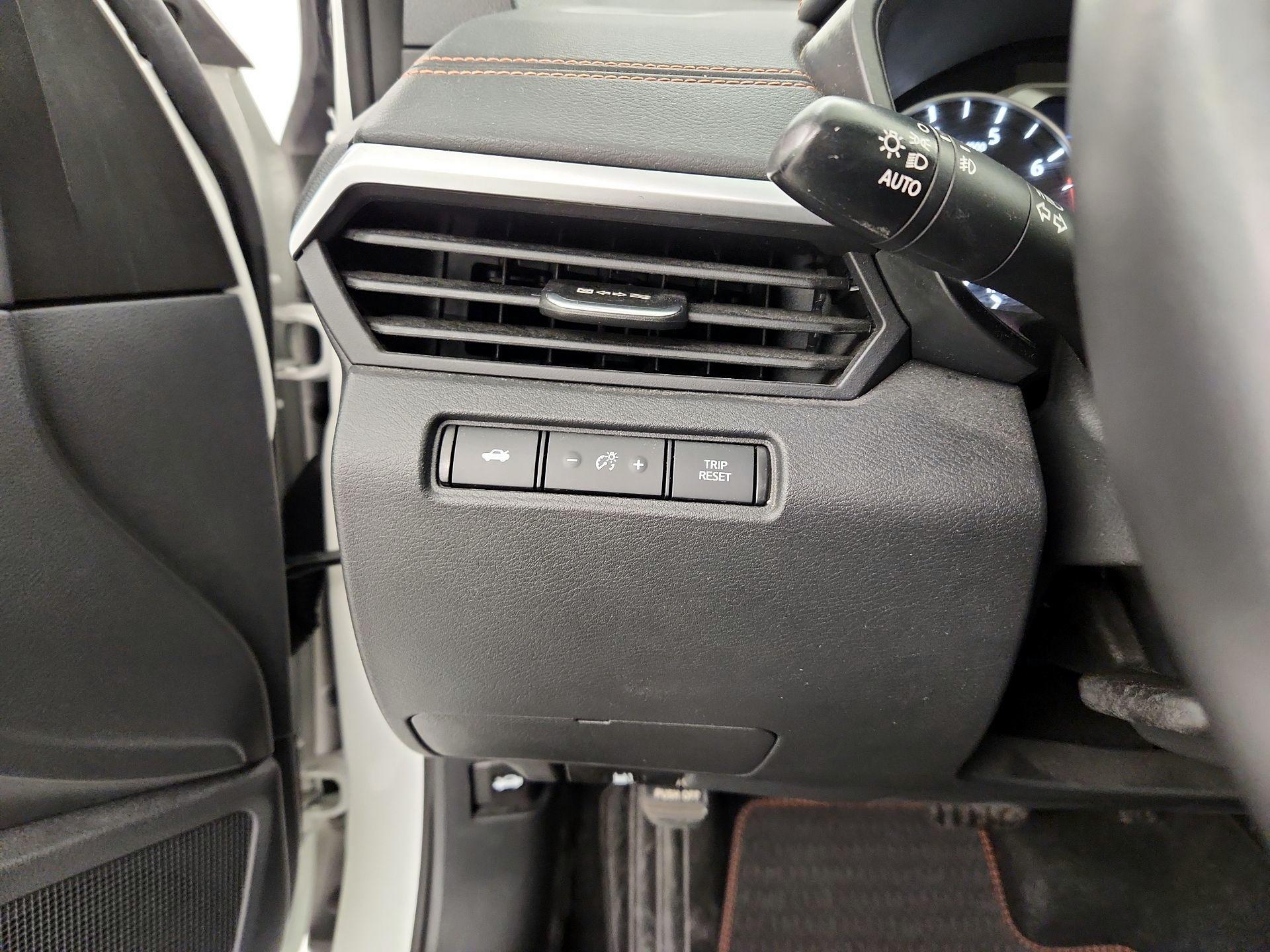 Thumbnail: 2022 Nissan Altima - 13