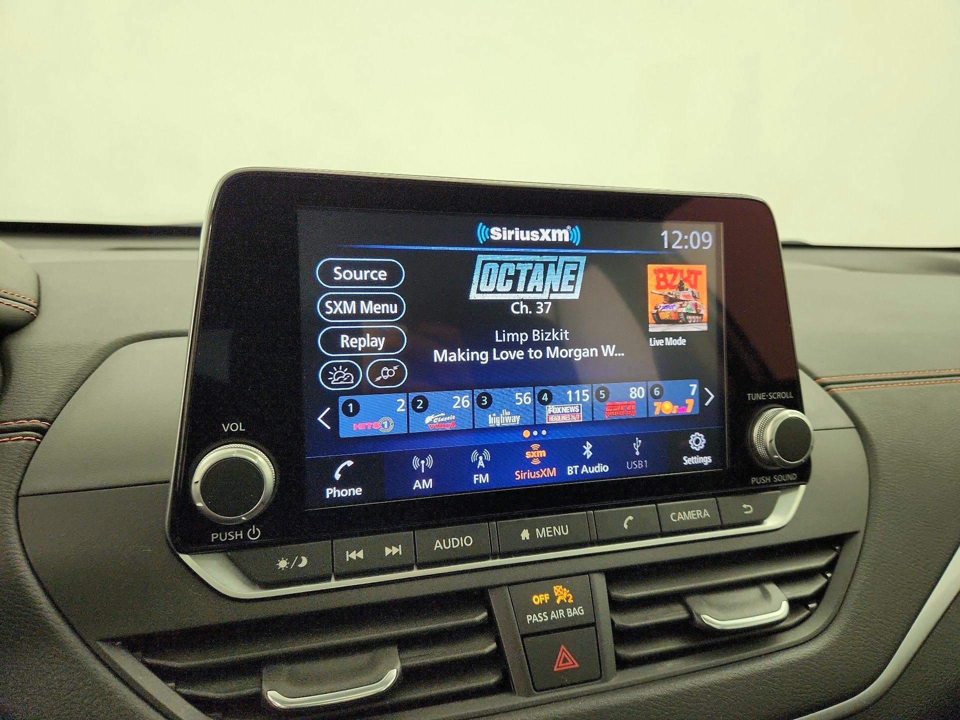 Thumbnail: 2022 Nissan Altima - 15