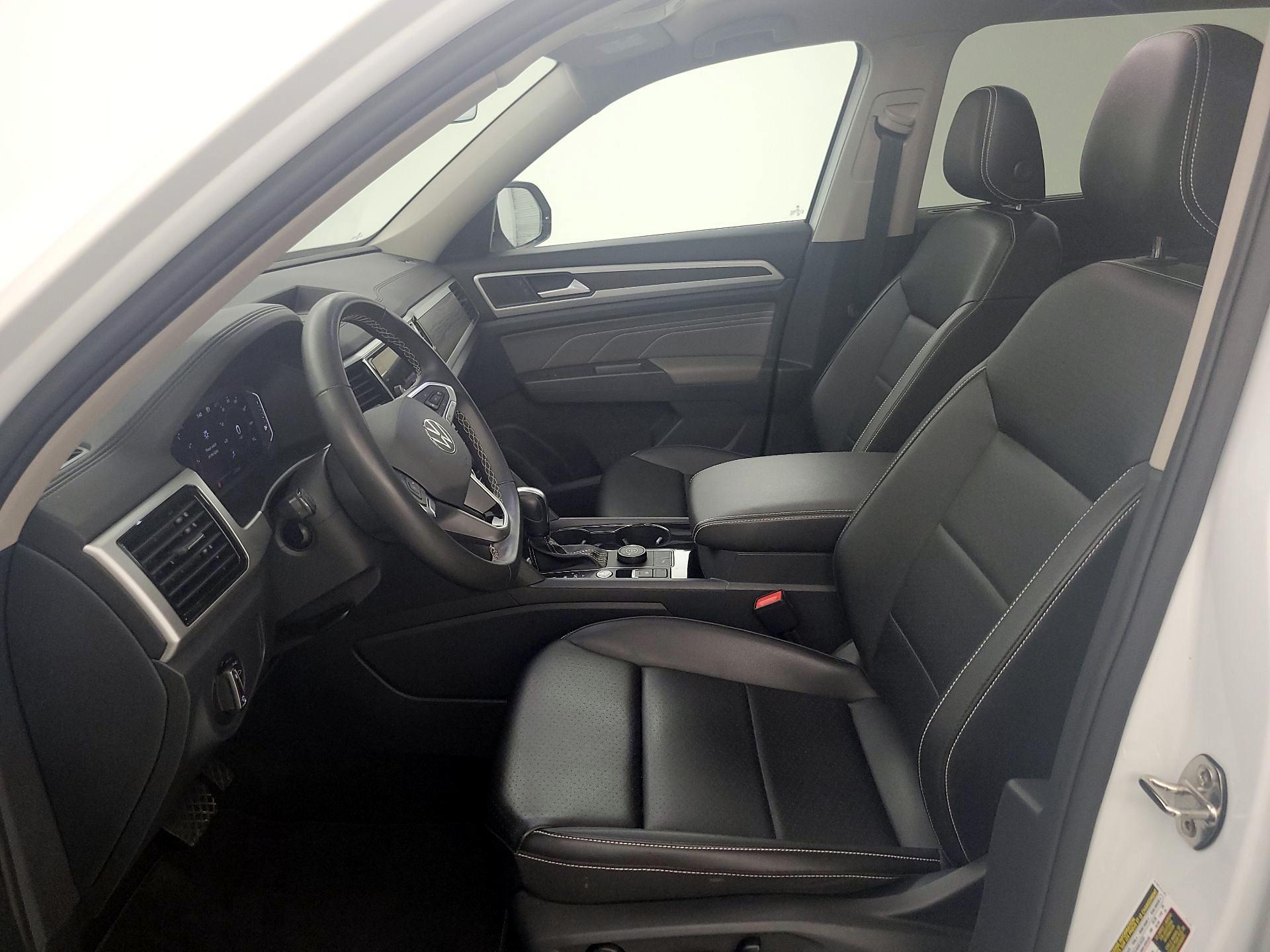 Thumbnail: 2022 Volkswagen Atlas - 11