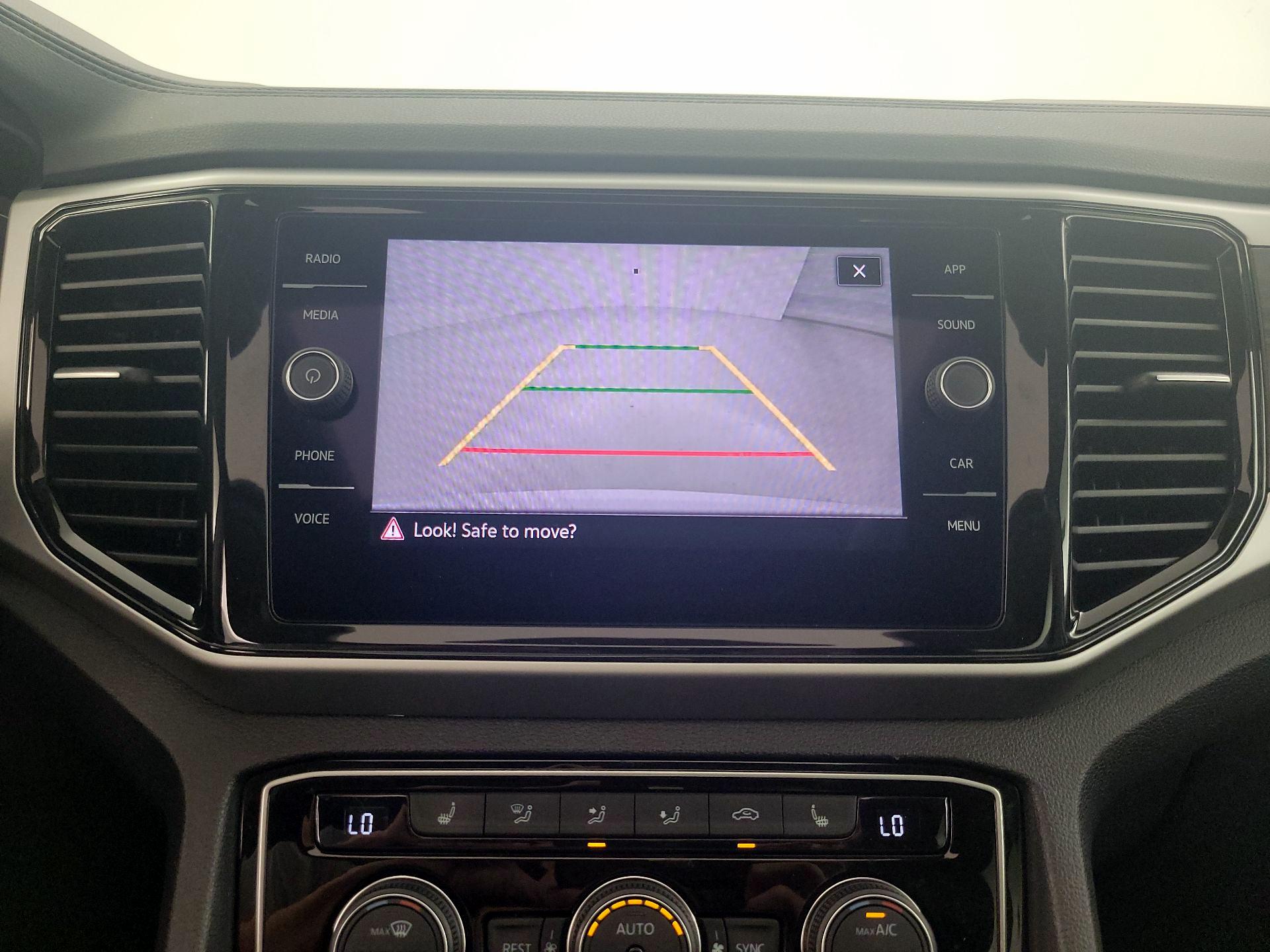 Thumbnail: 2022 Volkswagen Atlas - 14