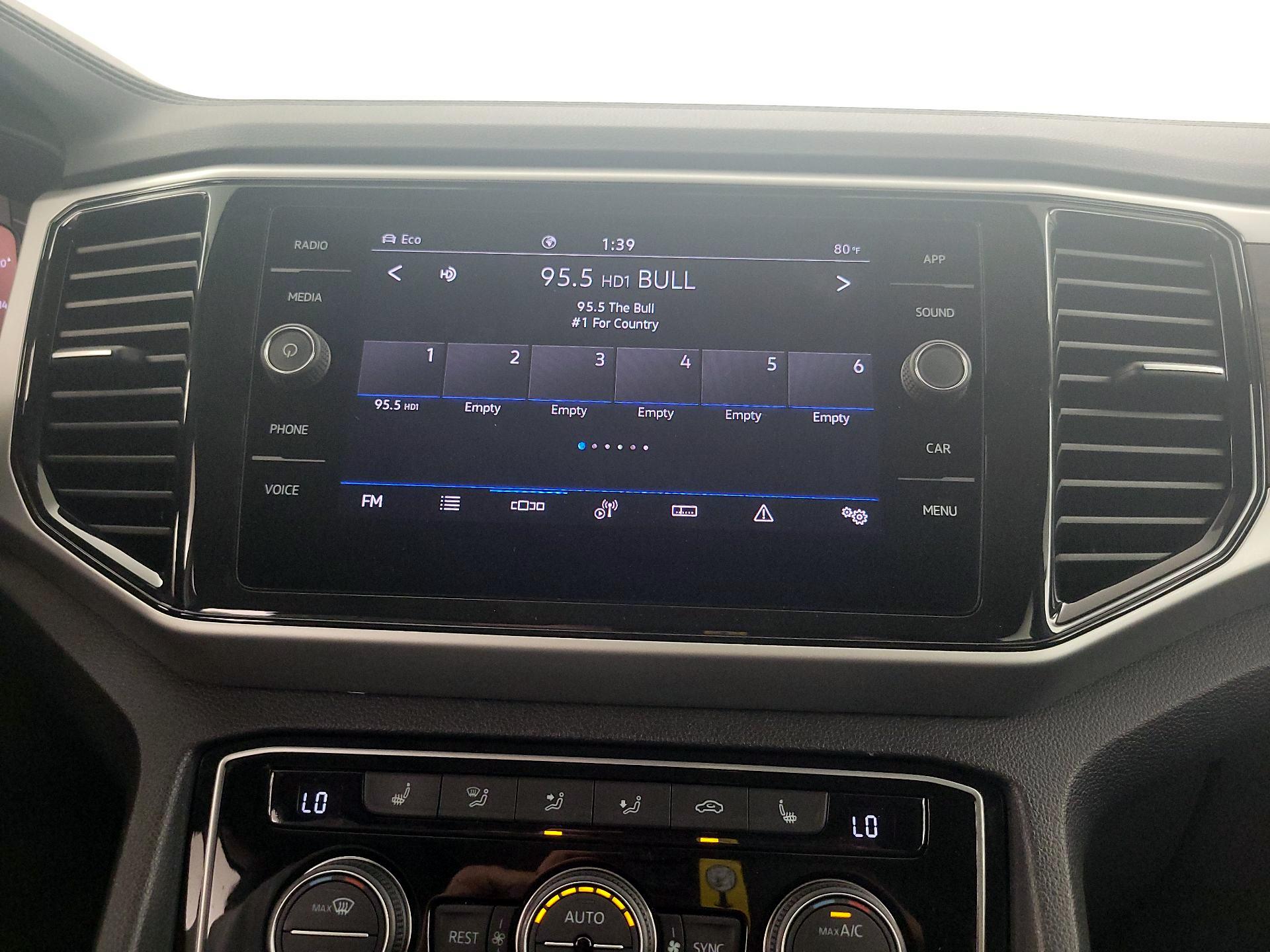 Thumbnail: 2022 Volkswagen Atlas - 15