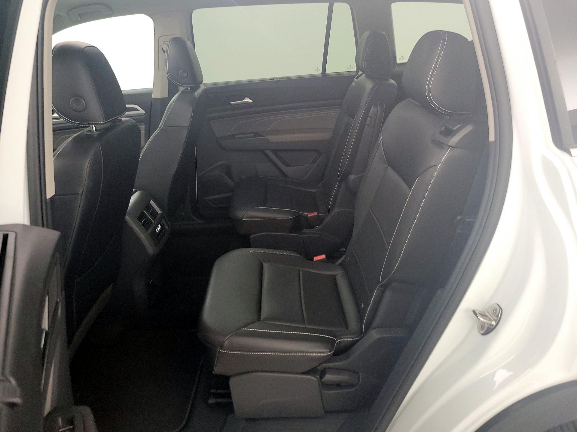 Thumbnail: 2022 Volkswagen Atlas - 20