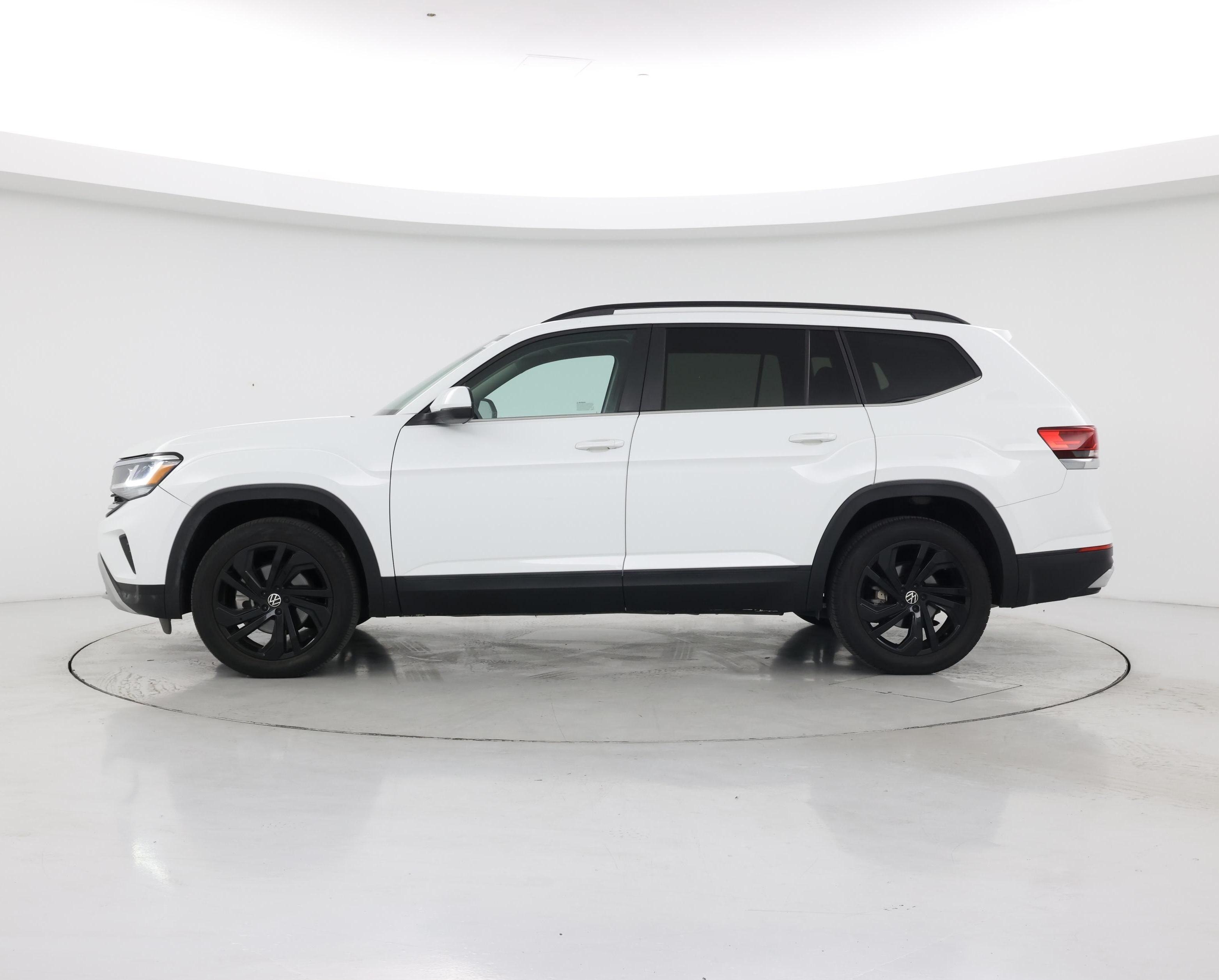 Thumbnail: 2022 Volkswagen Atlas - 3