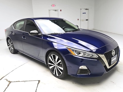 2022 Nissan Altima SR