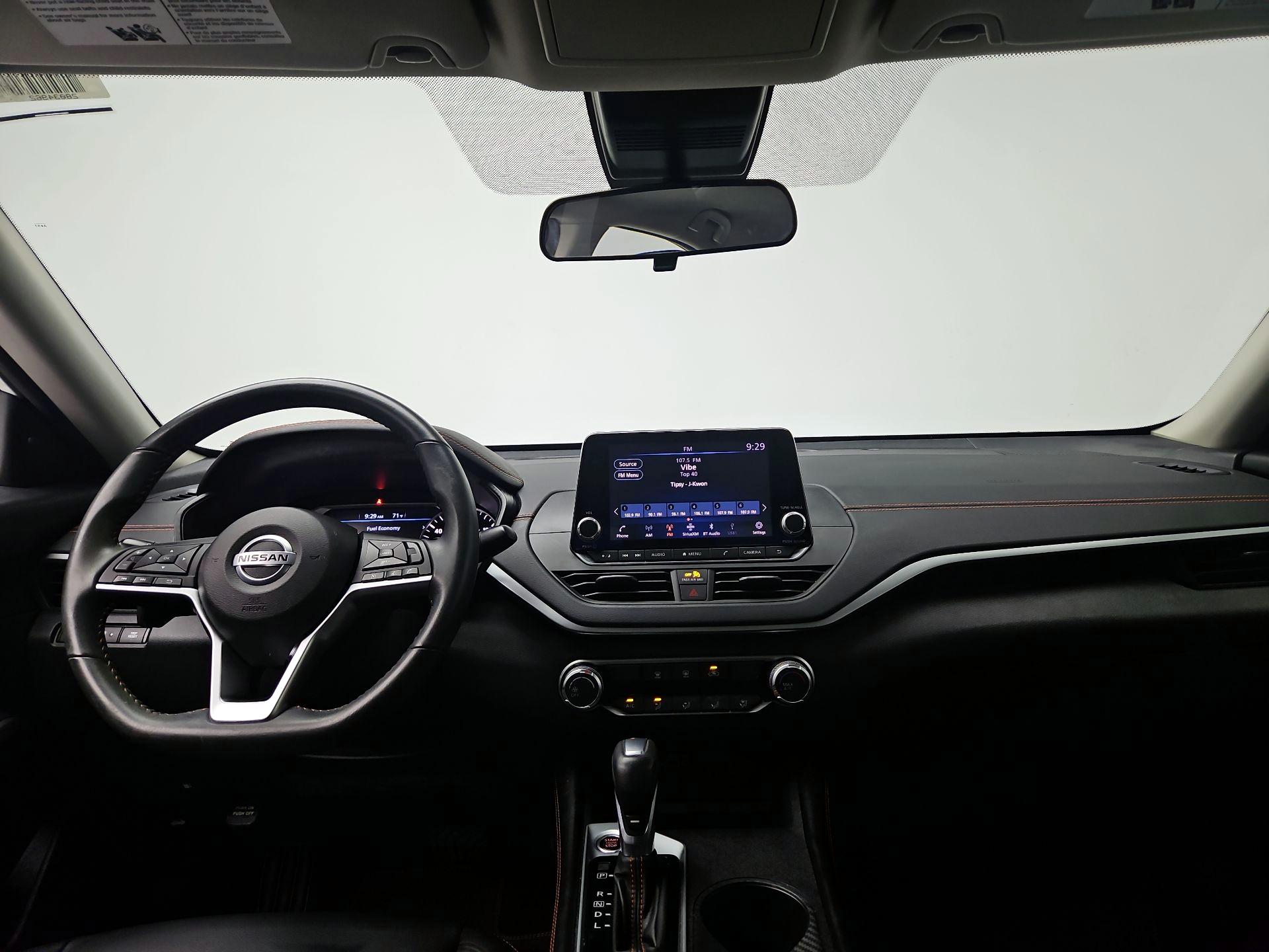 Thumbnail: 2022 Nissan Altima - 9