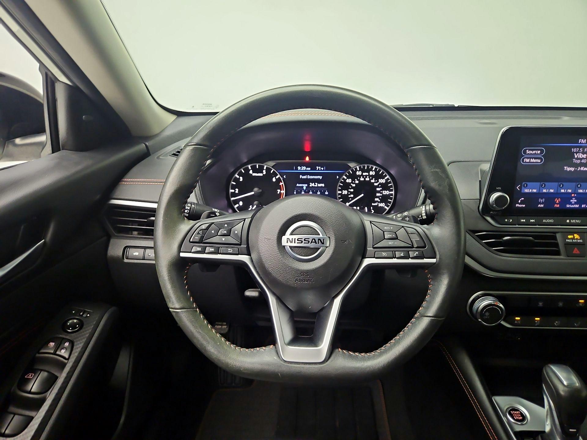 Thumbnail: 2022 Nissan Altima - 10