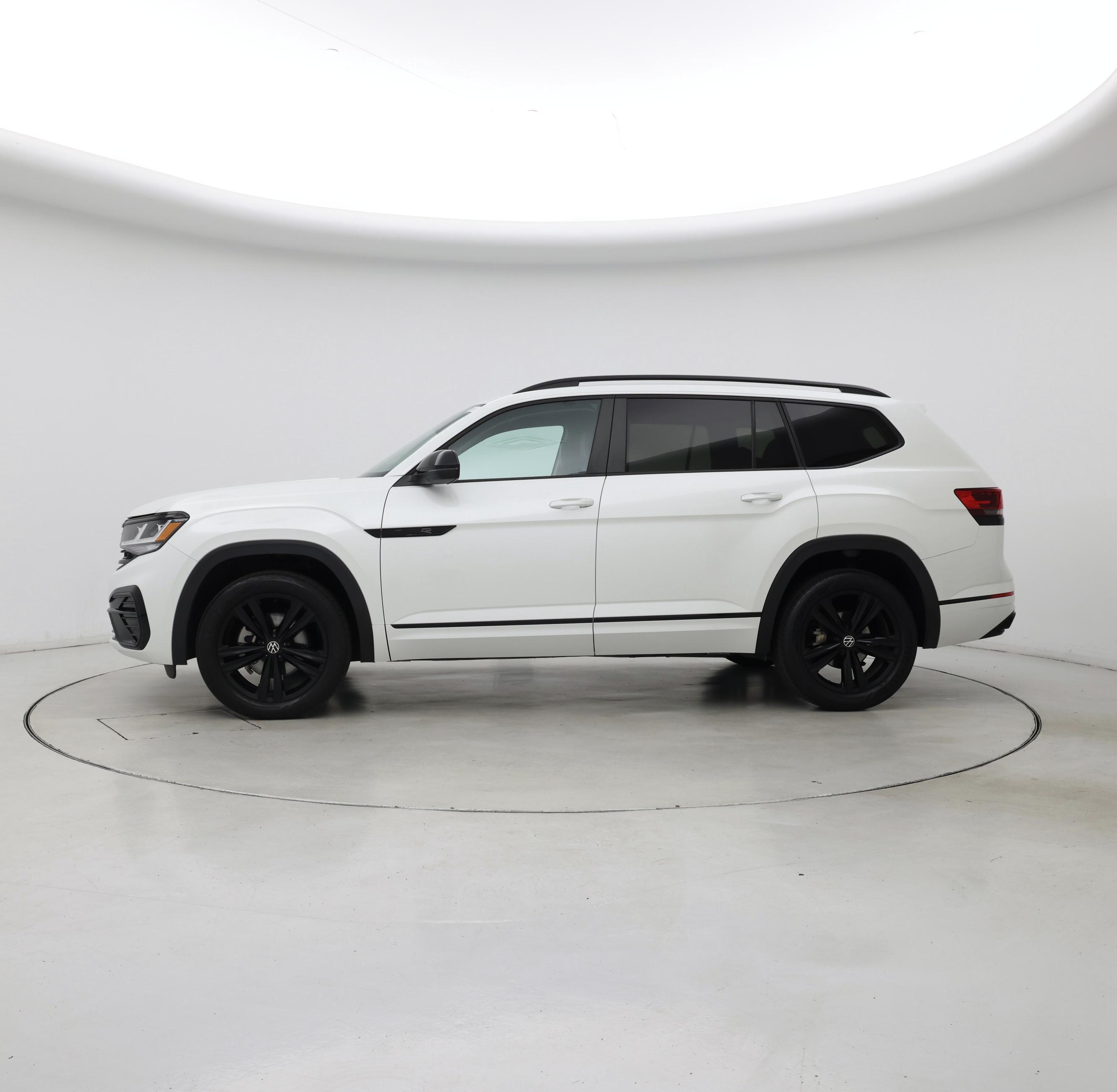 Thumbnail: 2022 Volkswagen Atlas - 3