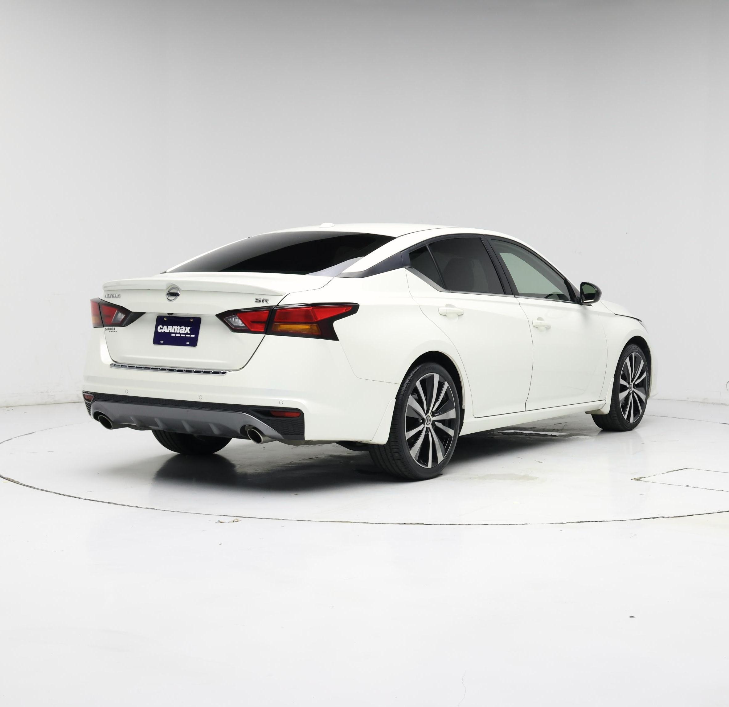 Thumbnail: 2022 Nissan Altima - 8