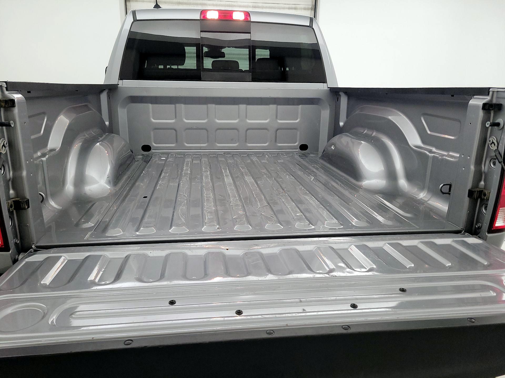 Thumbnail: 2023 RAM 1500 Classic - 20