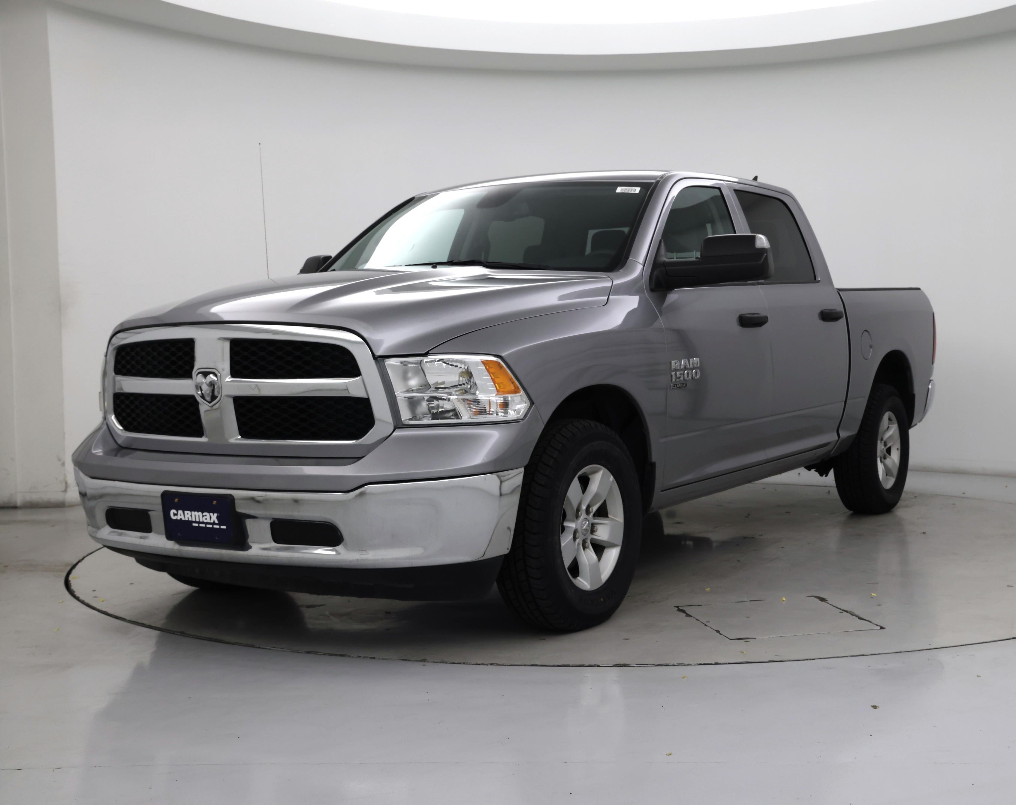 Thumbnail: 2023 RAM 1500 Classic - 4