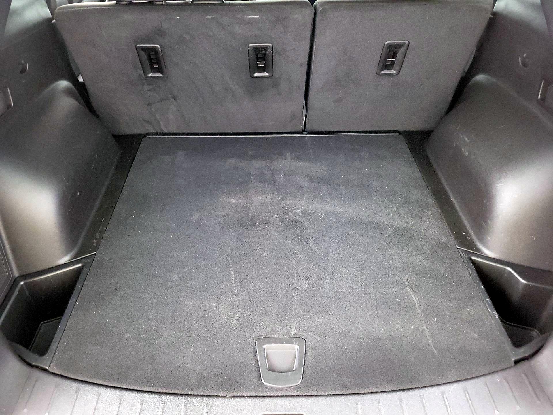 Thumbnail: 2023 Chevrolet Blazer - 20