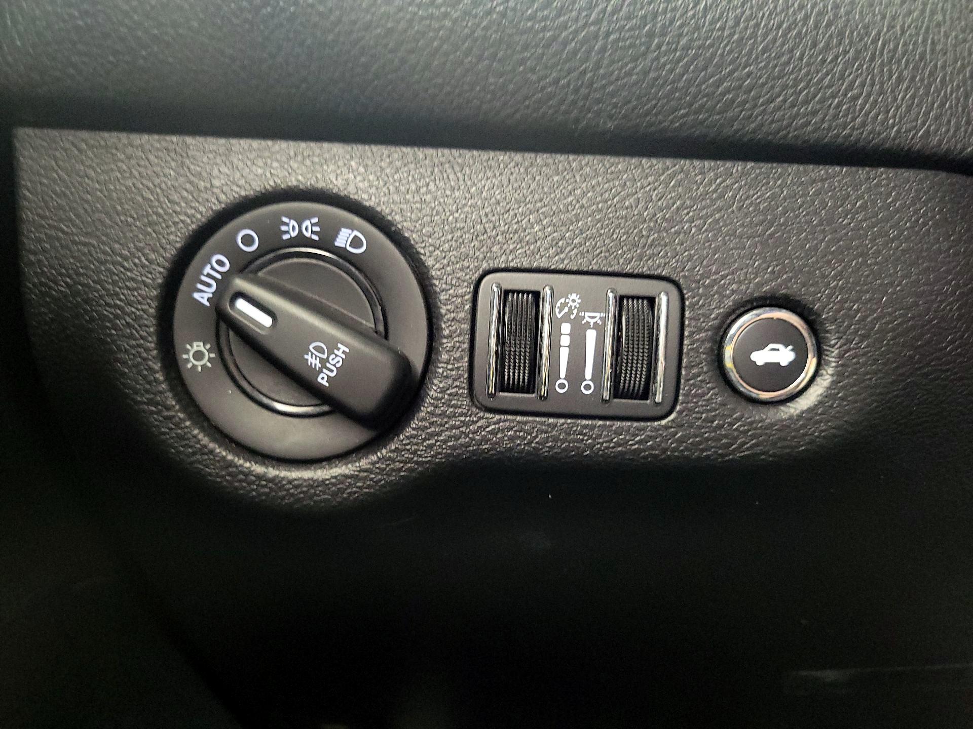 Thumbnail: 2021 Dodge Challenger - 13